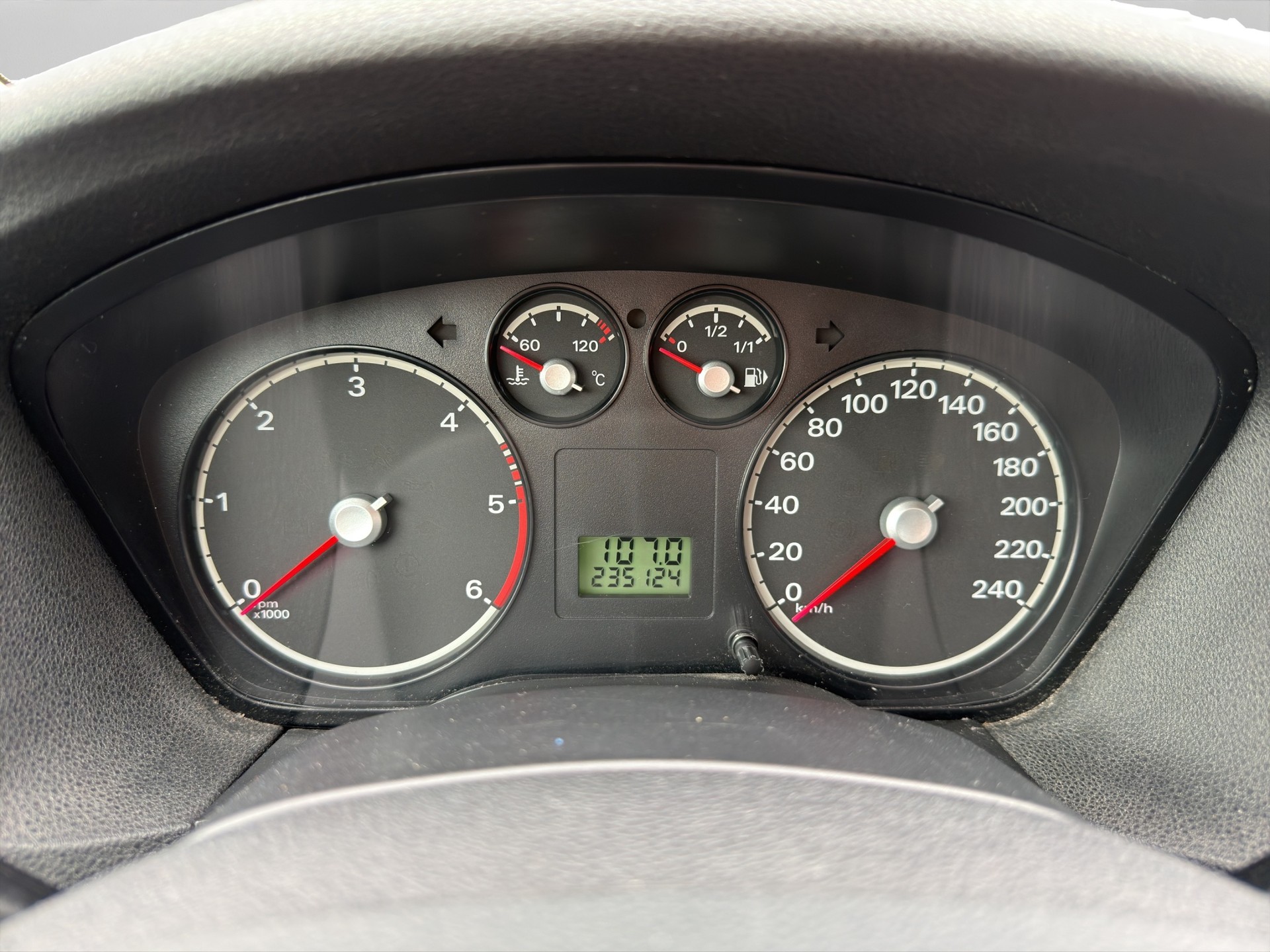 FORD Focus 1.6 TDCi Trend-image-14