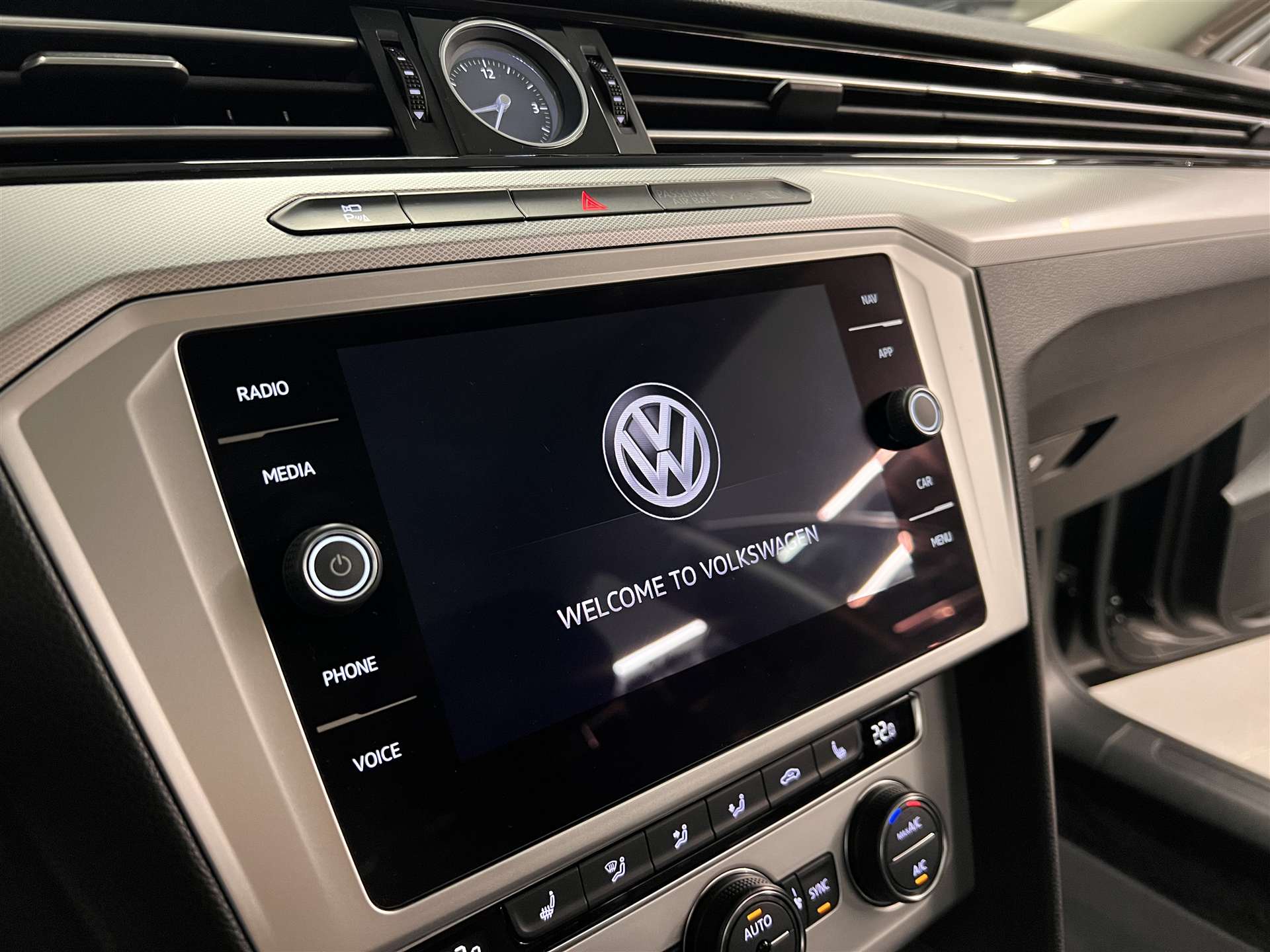 VW Passat 1.4 TSI ACT BMT Comfortline DSG-image-13