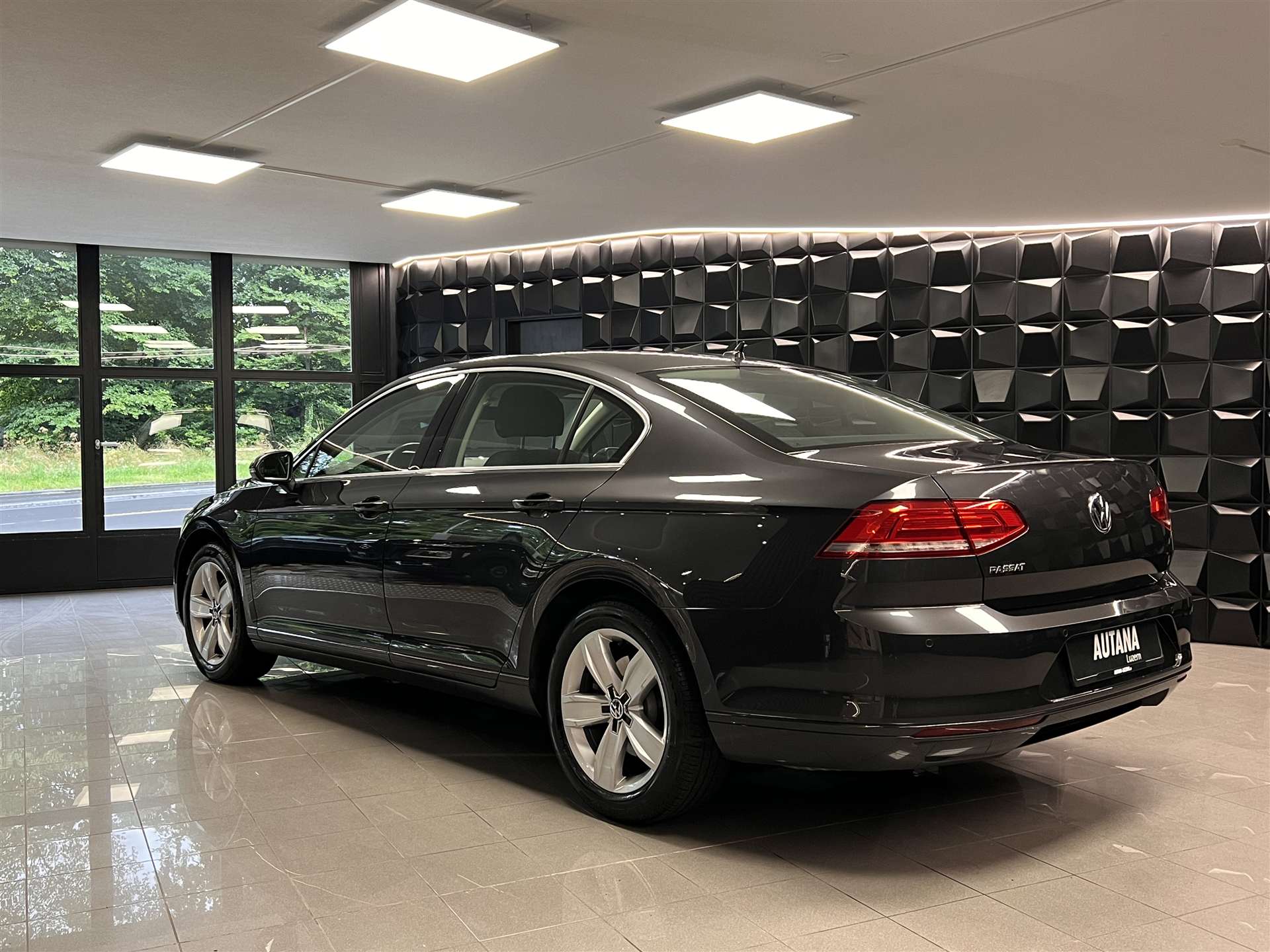 VW Passat 1.4 TSI ACT BMT Comfortline DSG-showroom-element-2