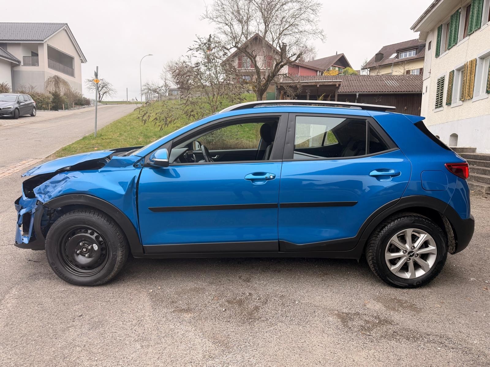 KIA Stonic 1.0 T-GDI Power DCT-image-4