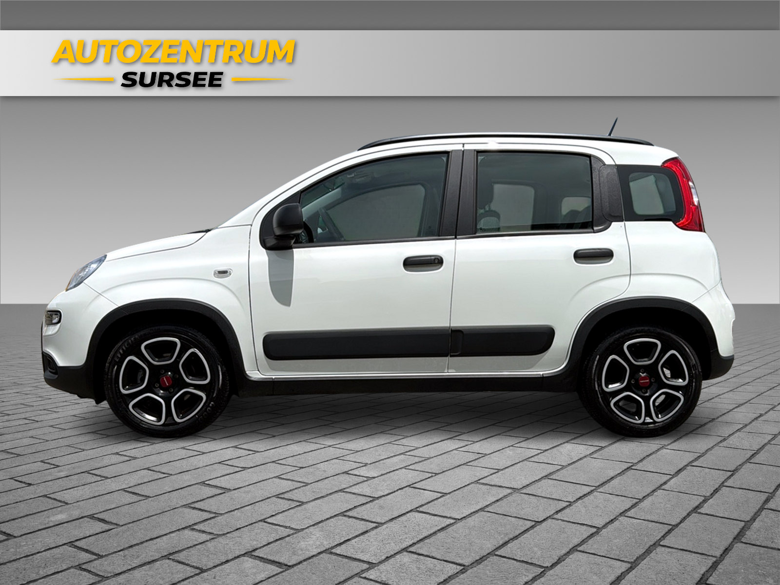 FIAT Panda 1.0 Hybrid City Life-showroom-element-2