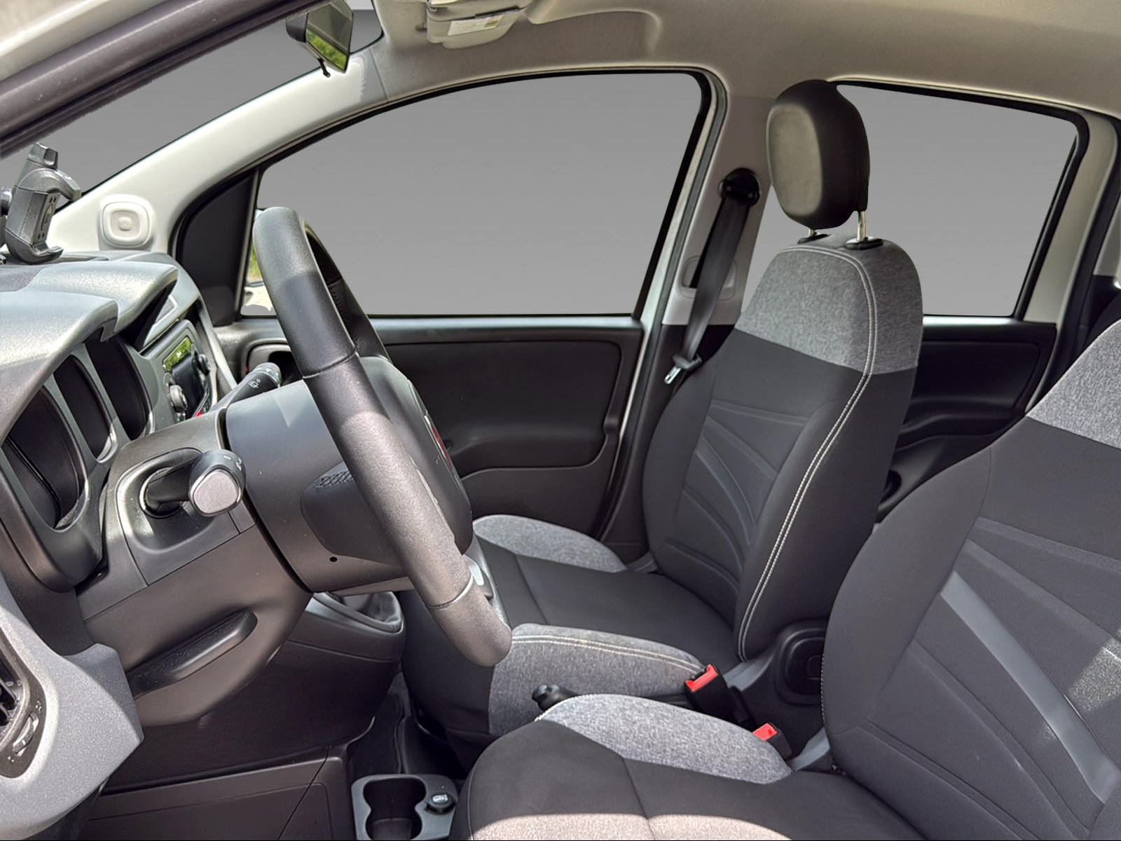 FIAT Panda 1.0 Hybrid City Life-image-14