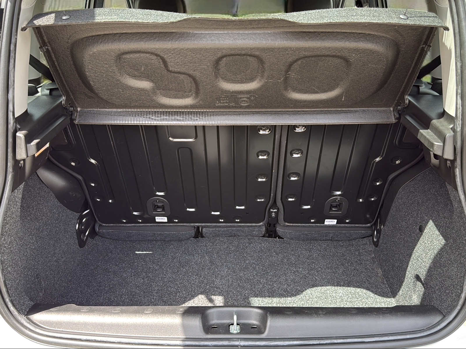 FIAT Panda 1.0 Hybrid City Life-image-23