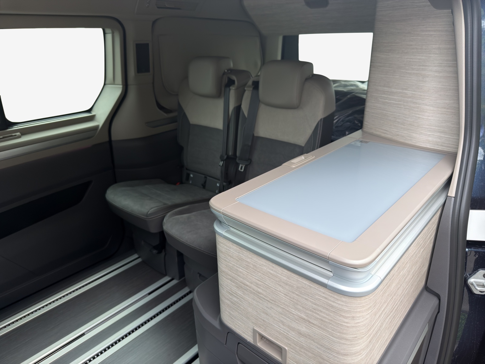VW California eHybrid Ocean Liberty 4Motion-image-11