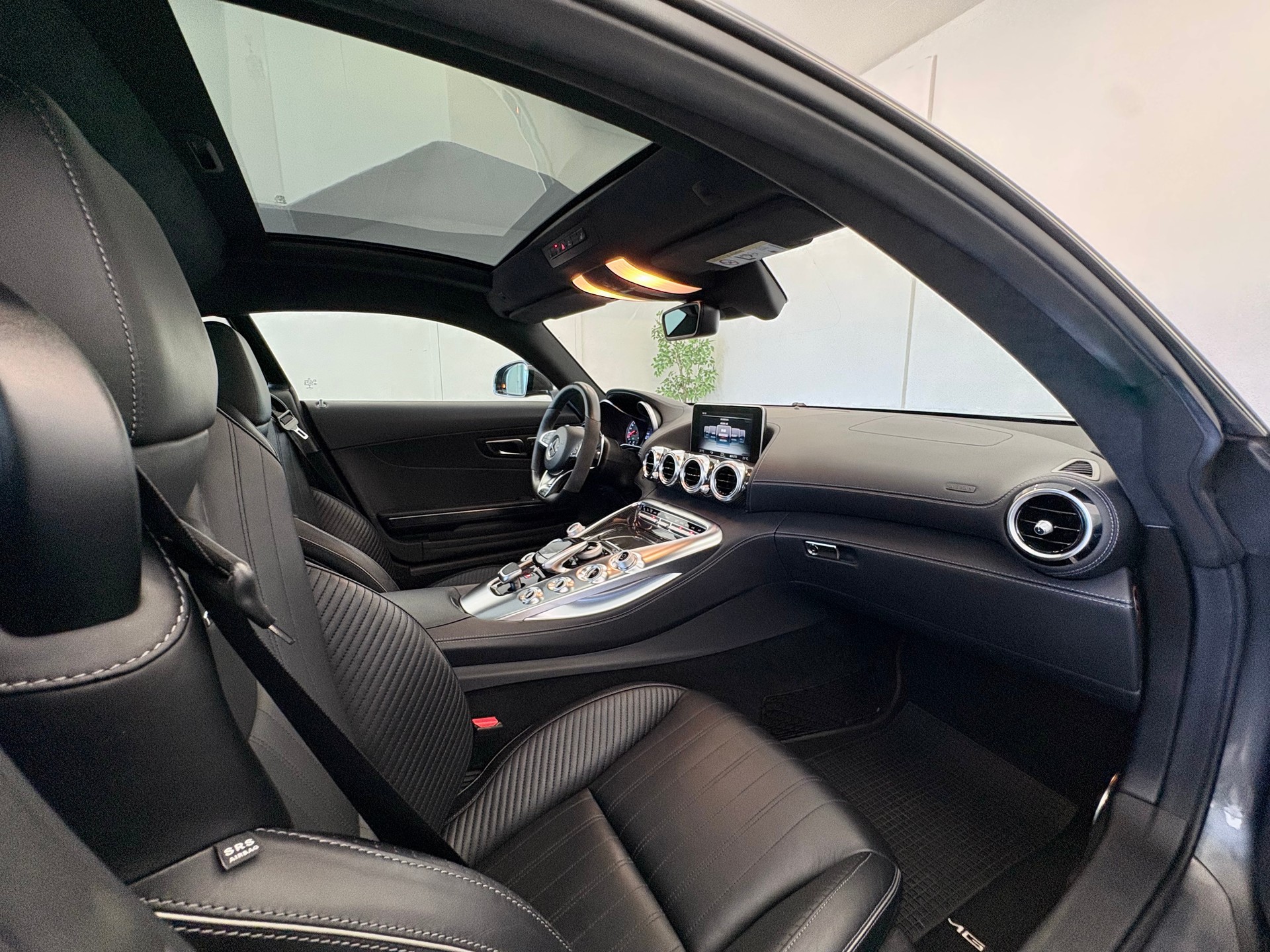 MERCEDES-BENZ AMG GT Speedshift DCT-image-19