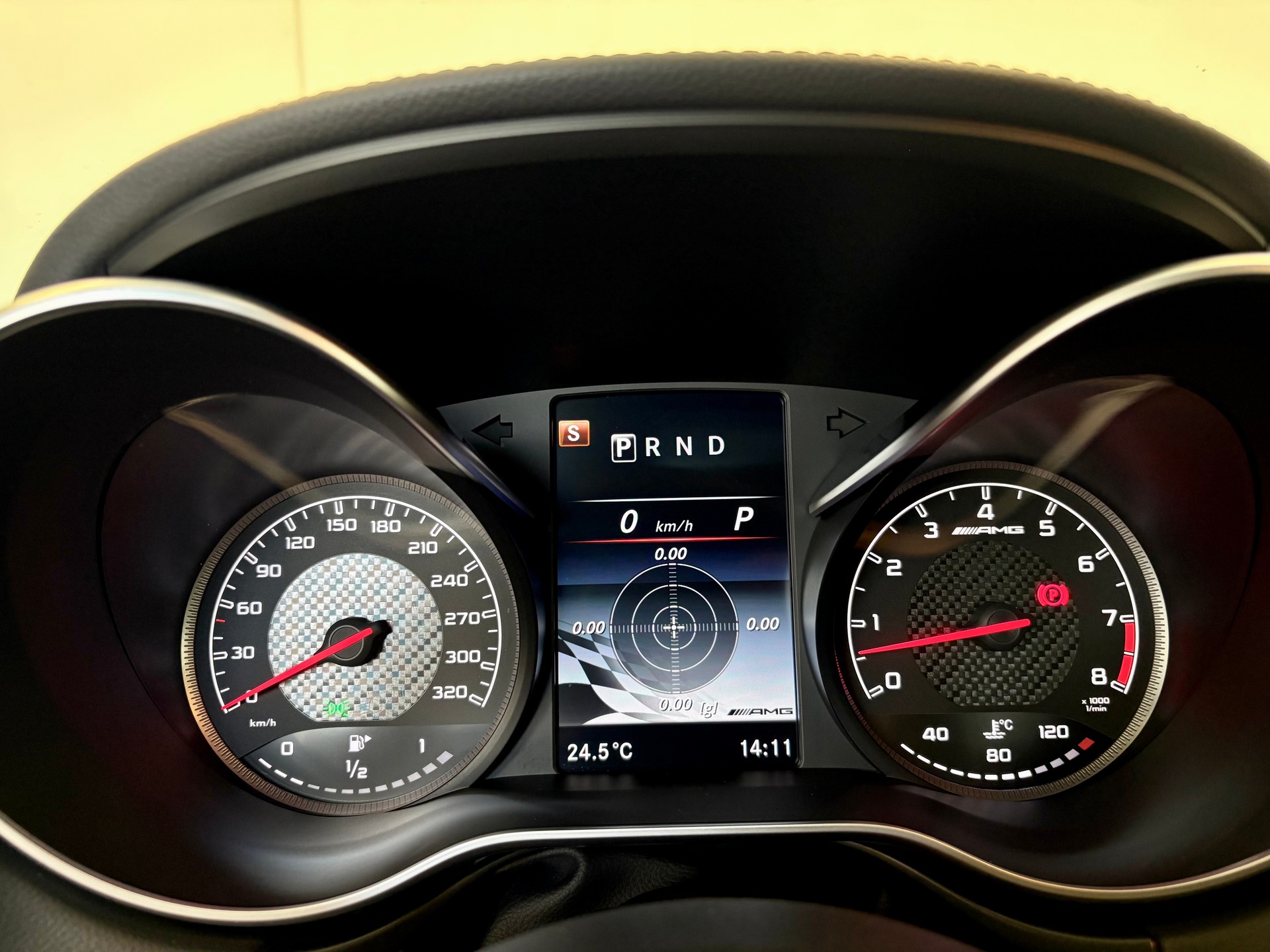 MERCEDES-BENZ AMG GT Speedshift DCT-image-24