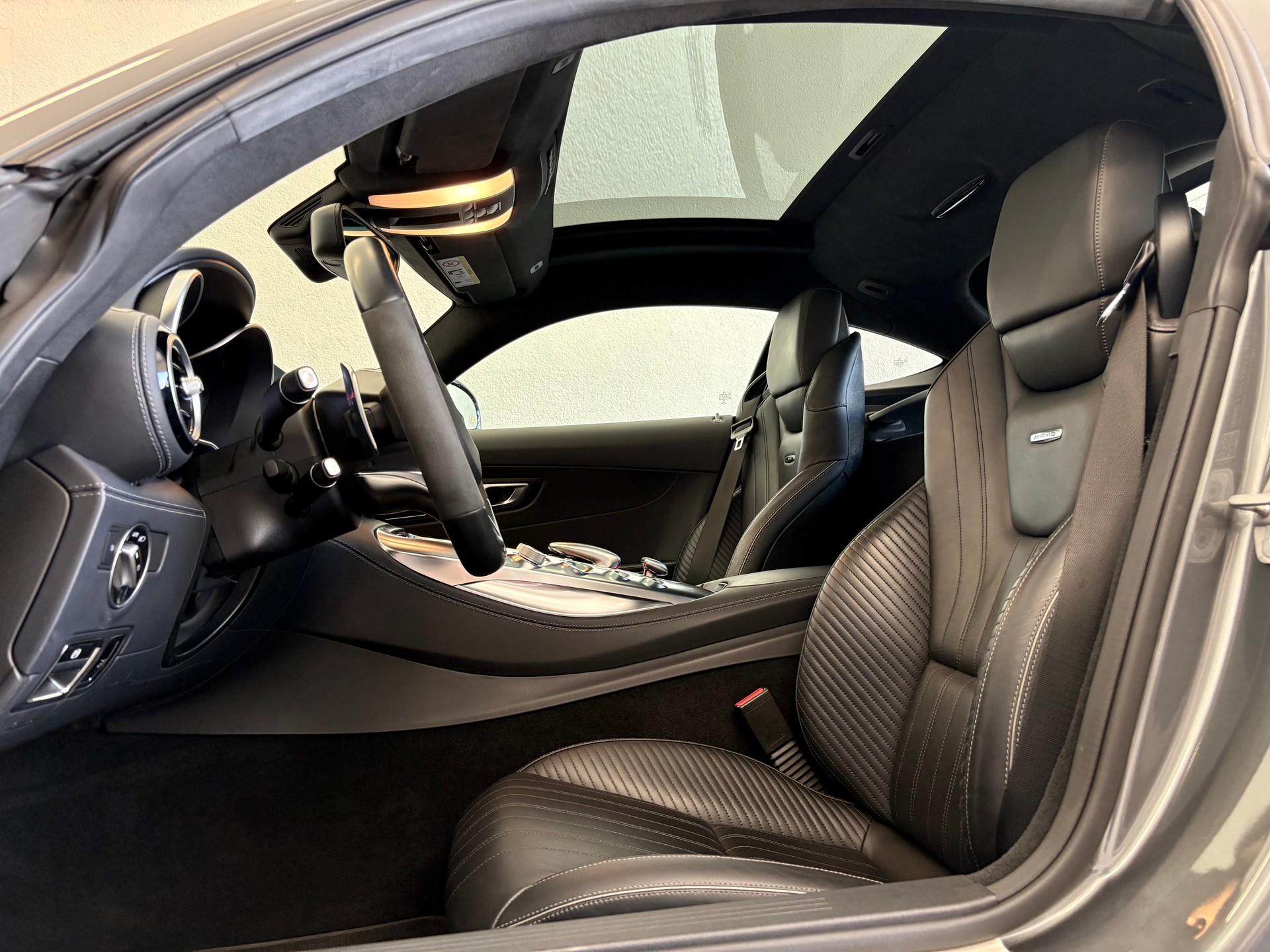 MERCEDES-BENZ AMG GT Speedshift DCT-image-18