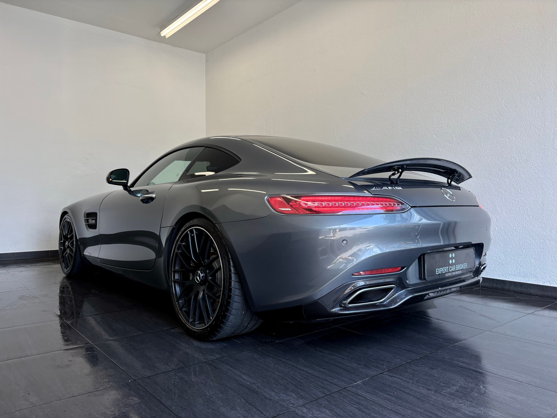 MERCEDES-BENZ AMG GT Speedshift DCT-image-9
