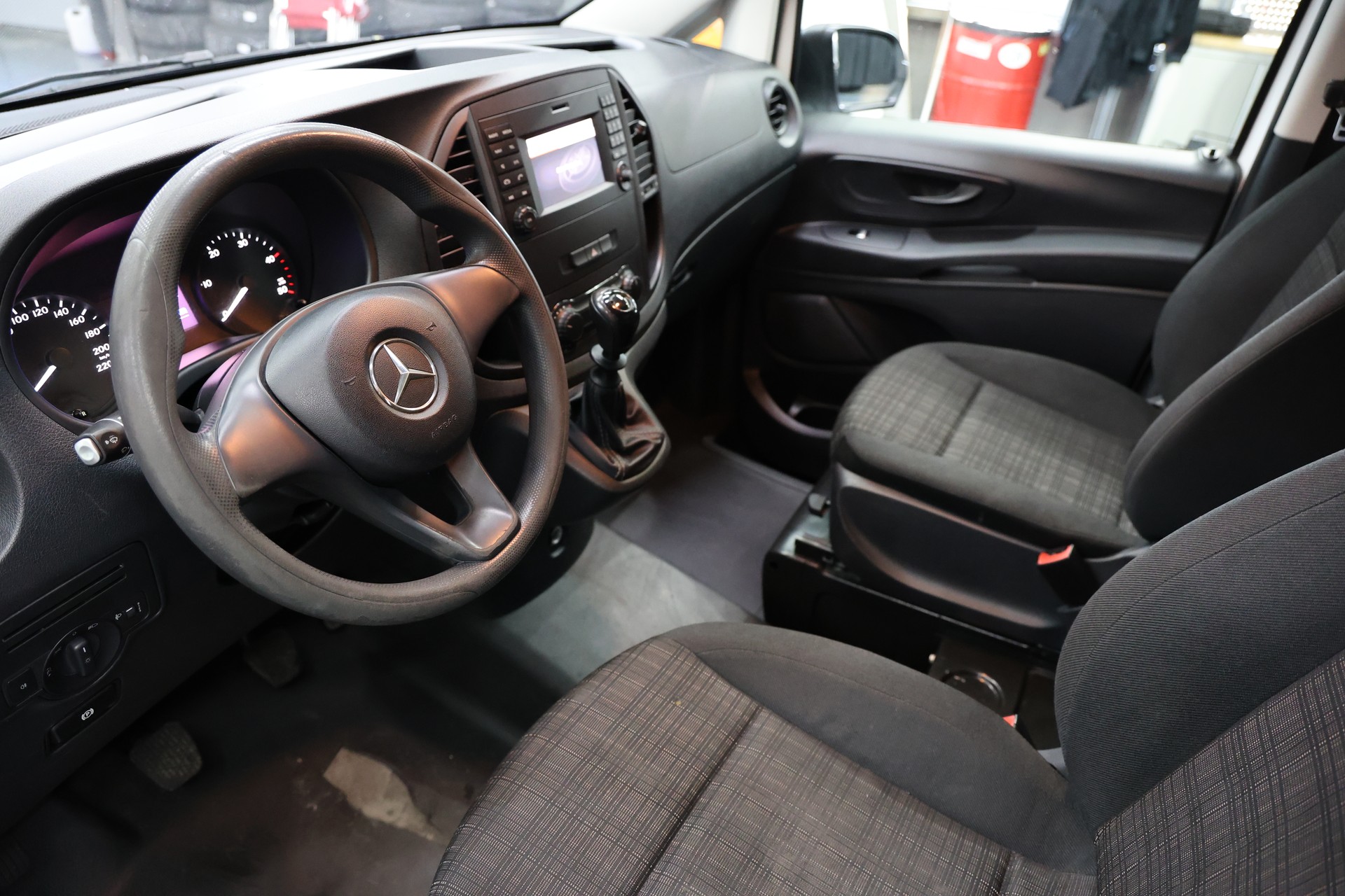 MERCEDES-BENZ Vito 111 BlueTEC Mixto EL Euro 6-image-13