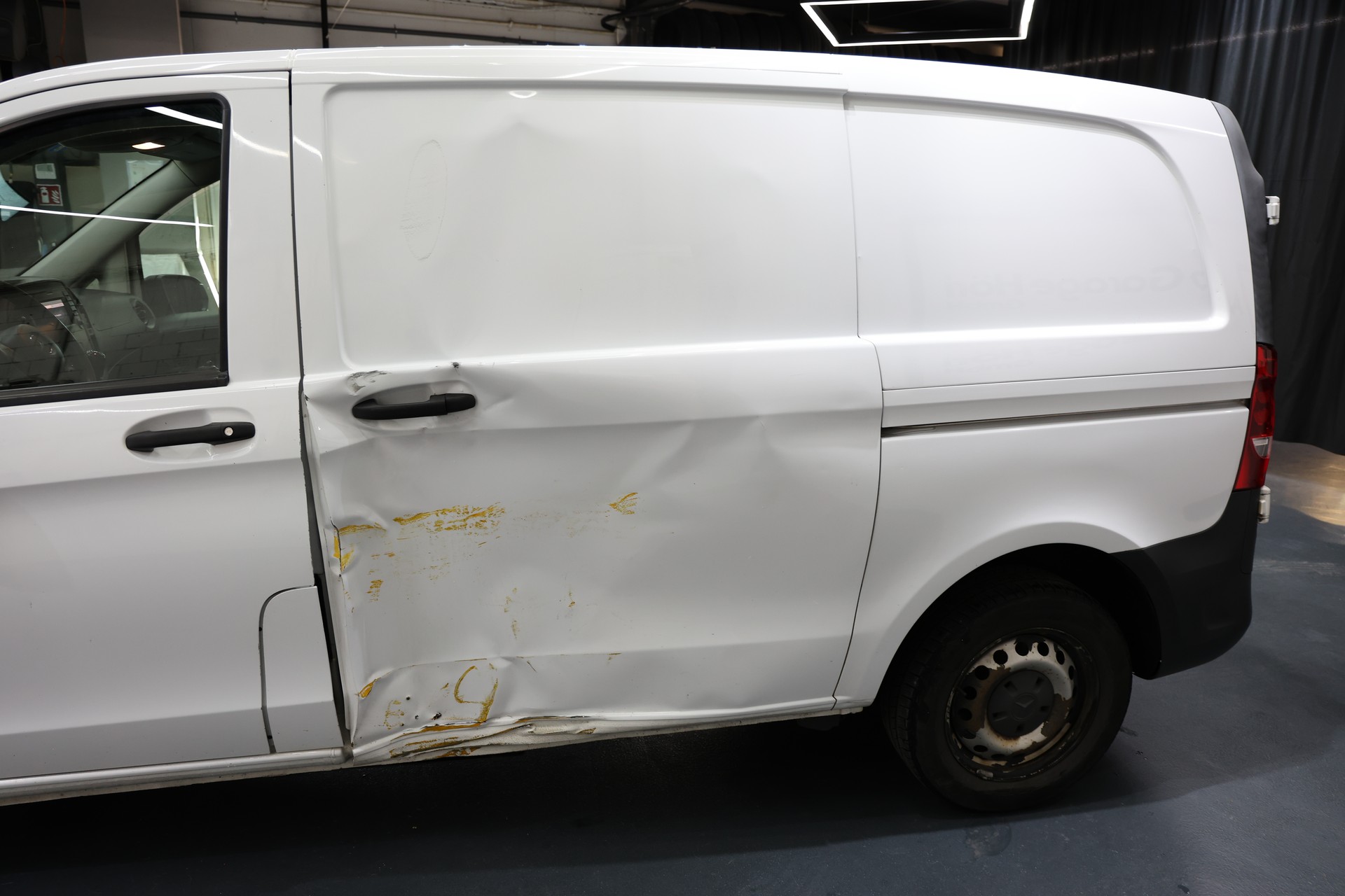 MERCEDES-BENZ Vito 111 BlueTEC Mixto EL Euro 6-showroom-element-2