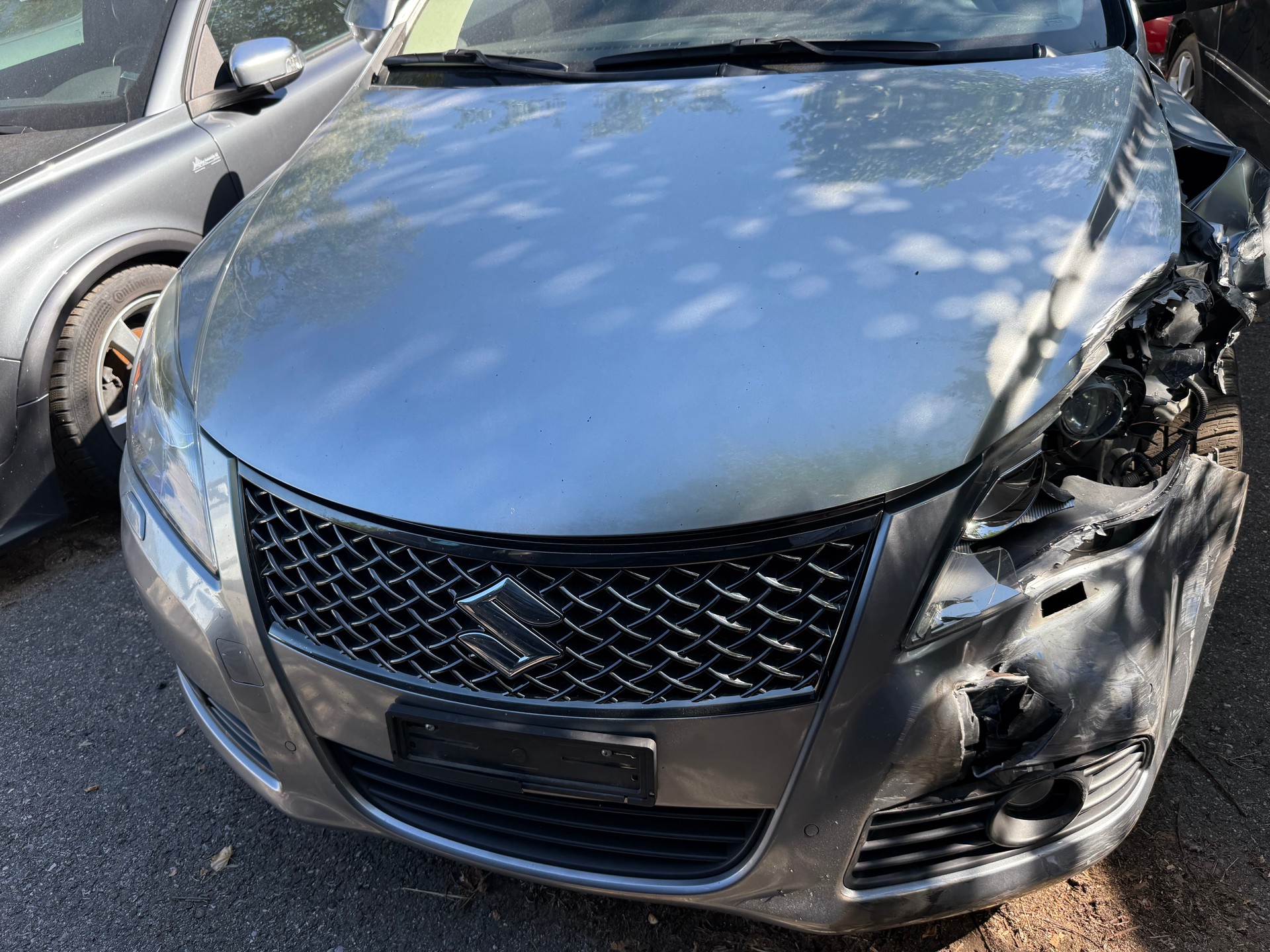 SUZUKI Kizashi 2.4 GL Top 4WD CVT-image-1