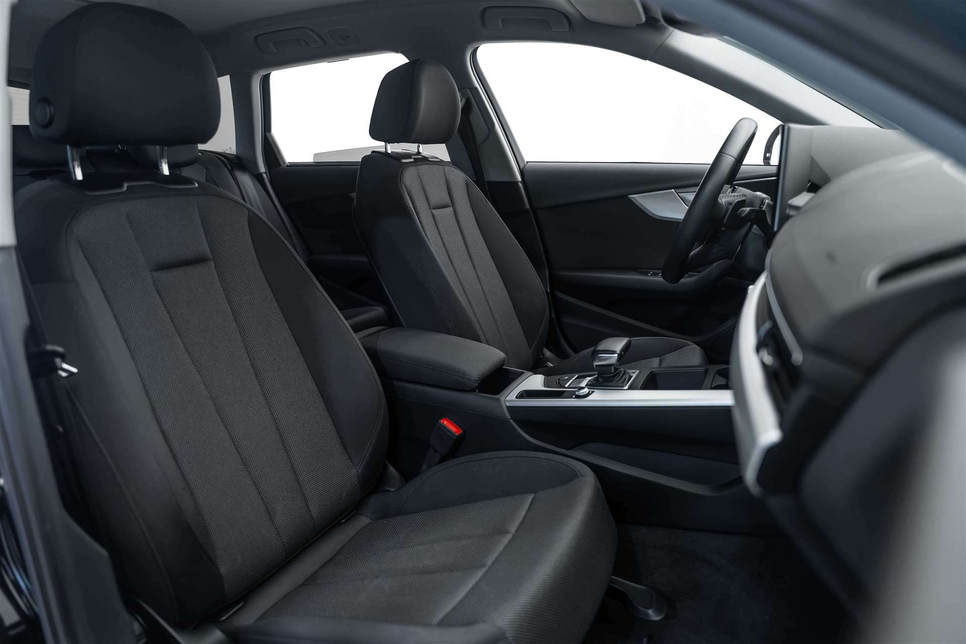 AUDI A4 Avant 35 TFSI S-tronic-image-11