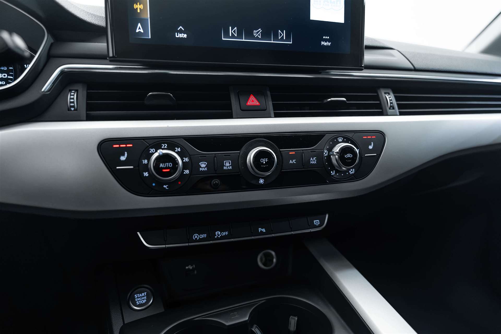 AUDI A4 Avant 35 TFSI S-tronic-image-23