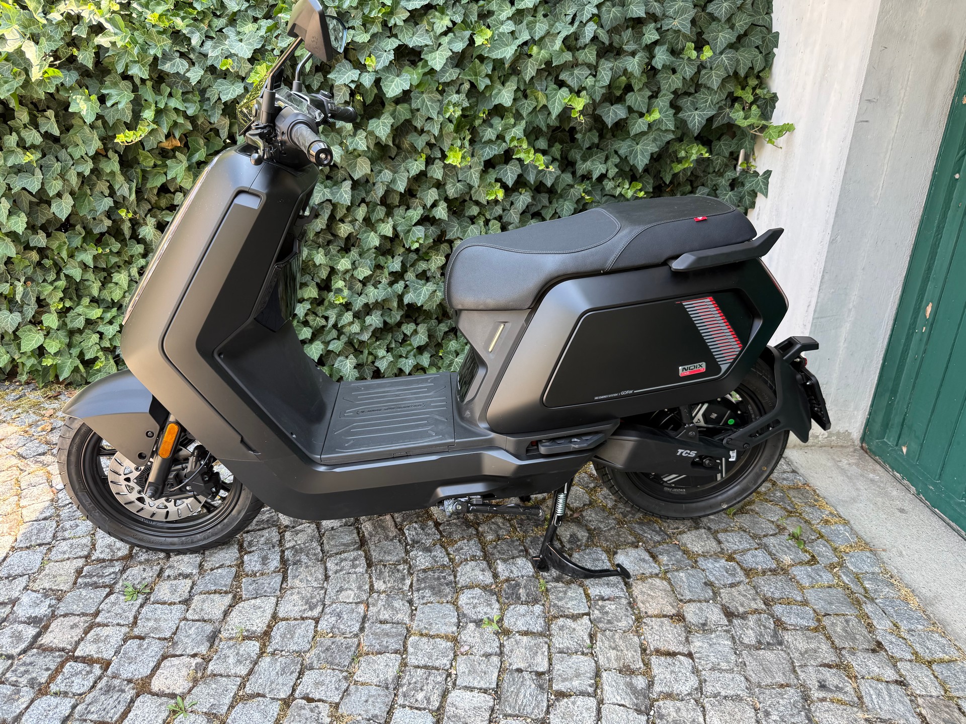 NIU NQiX 500-image-0