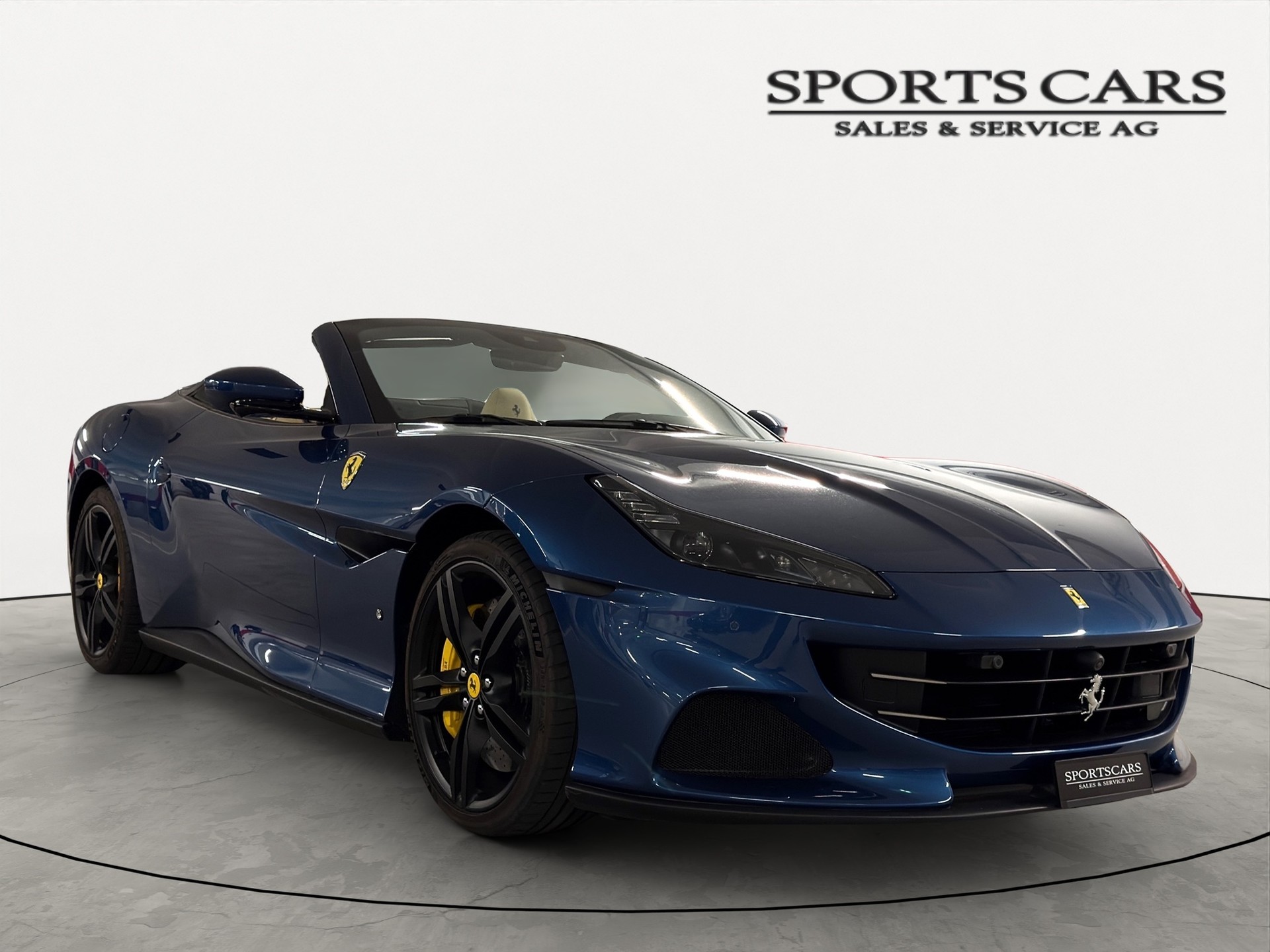 FERRARI Portofino M