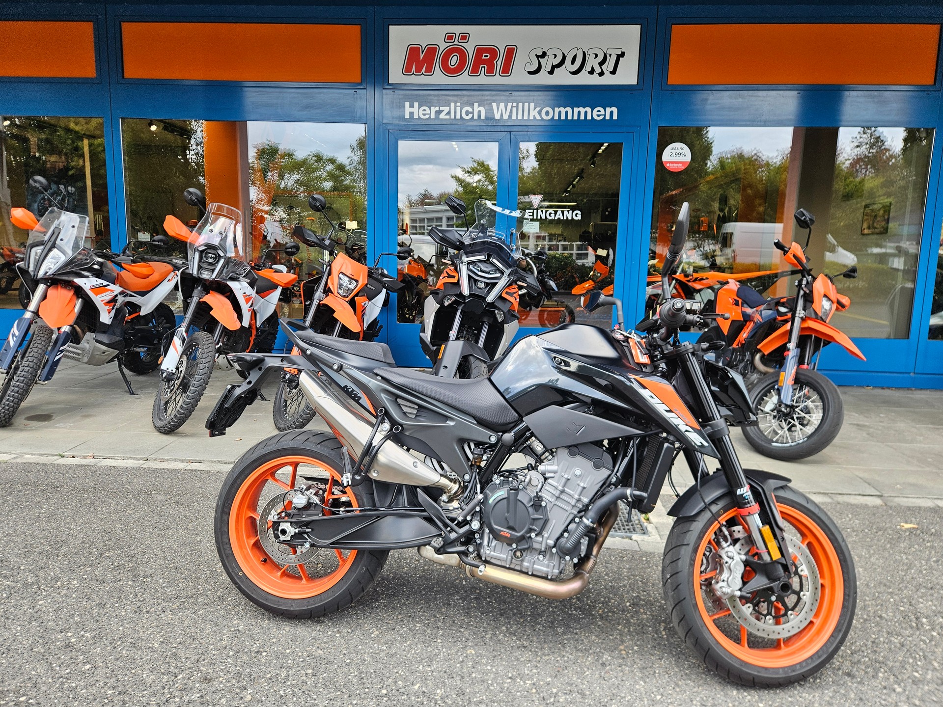 KTM 790 Duke-image-0