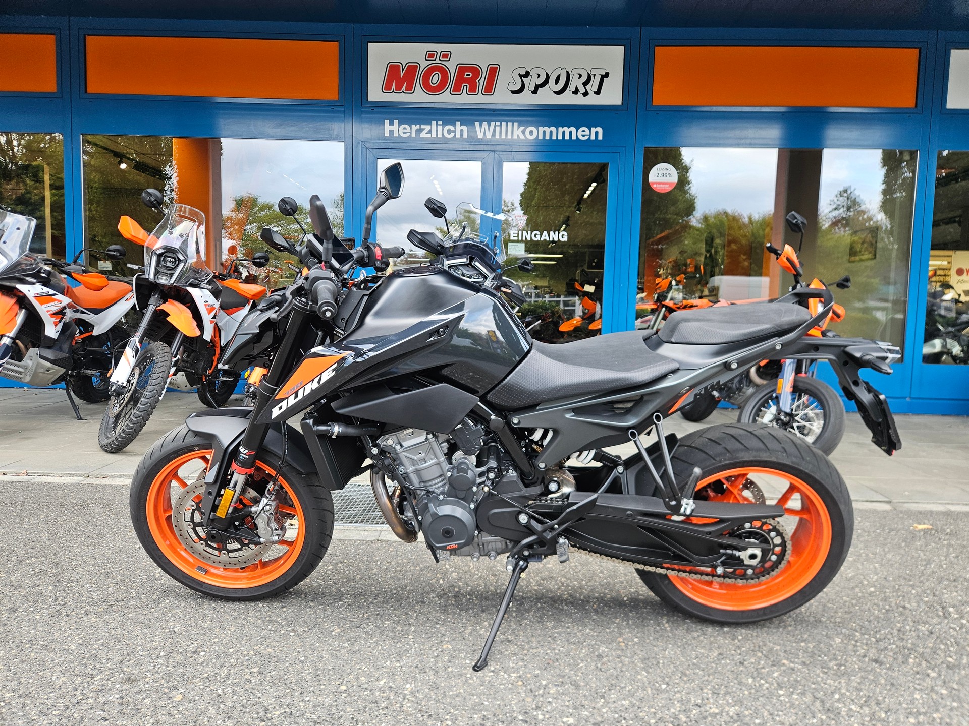 KTM 790 Duke-image-3