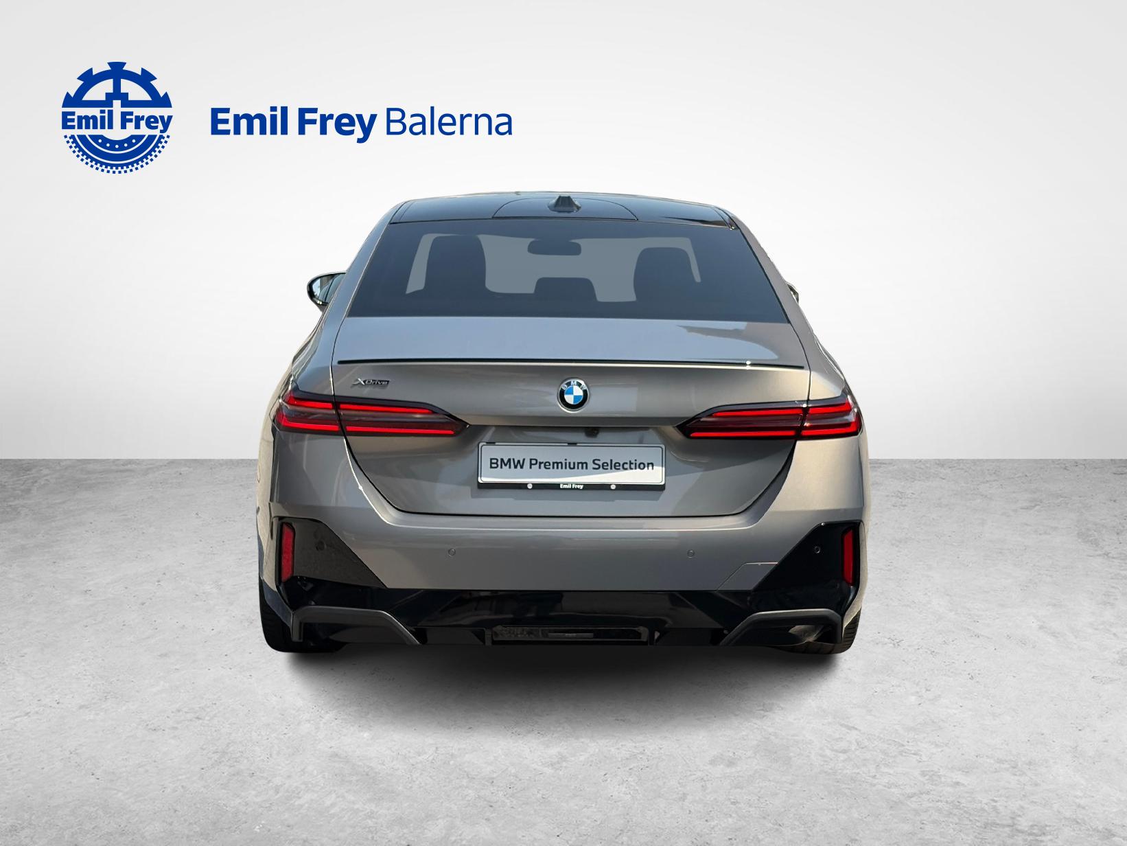 BMW 520d xDrive-image-5