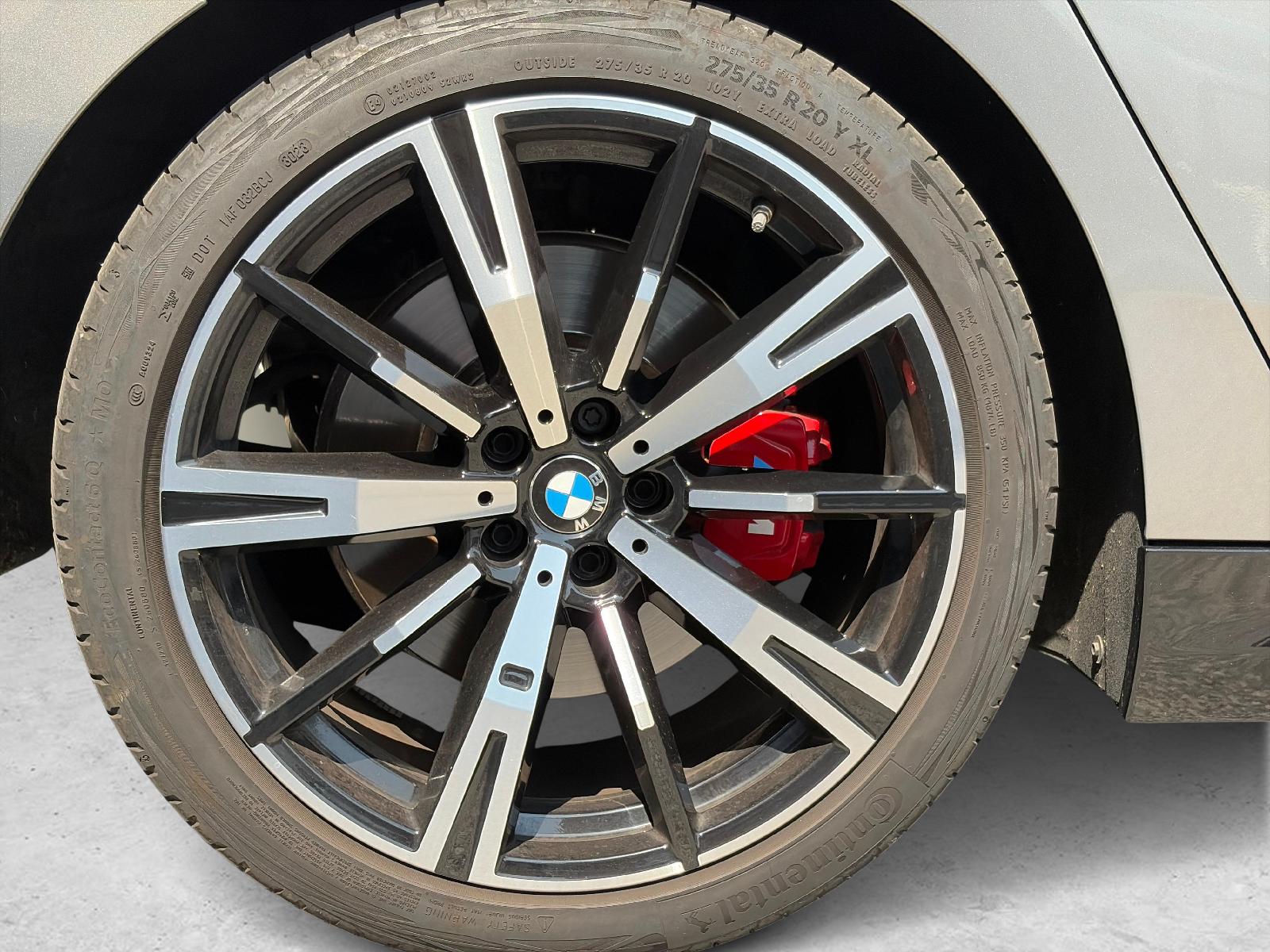 BMW 520d xDrive-image-14