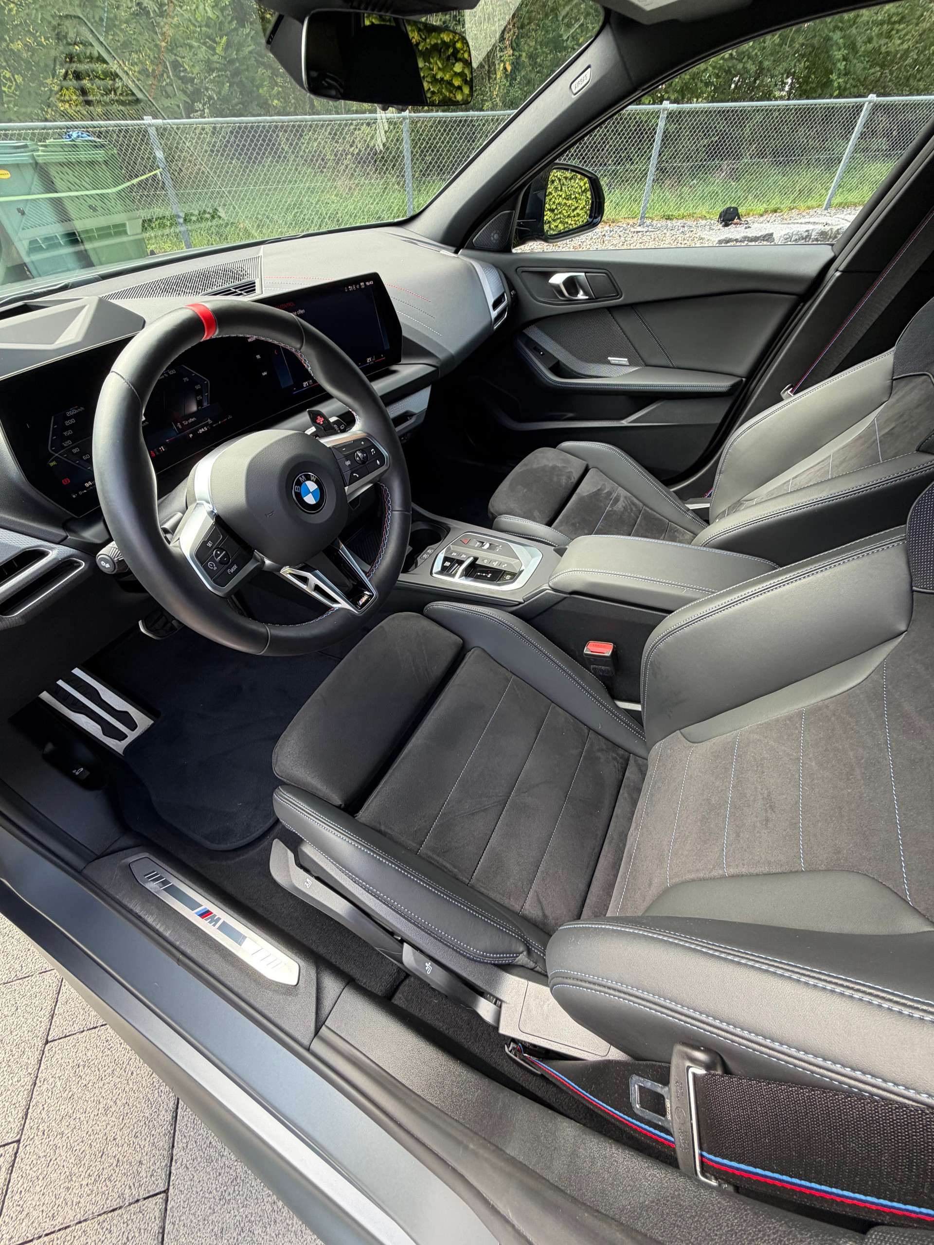 BMW M135i xDrive-image-6