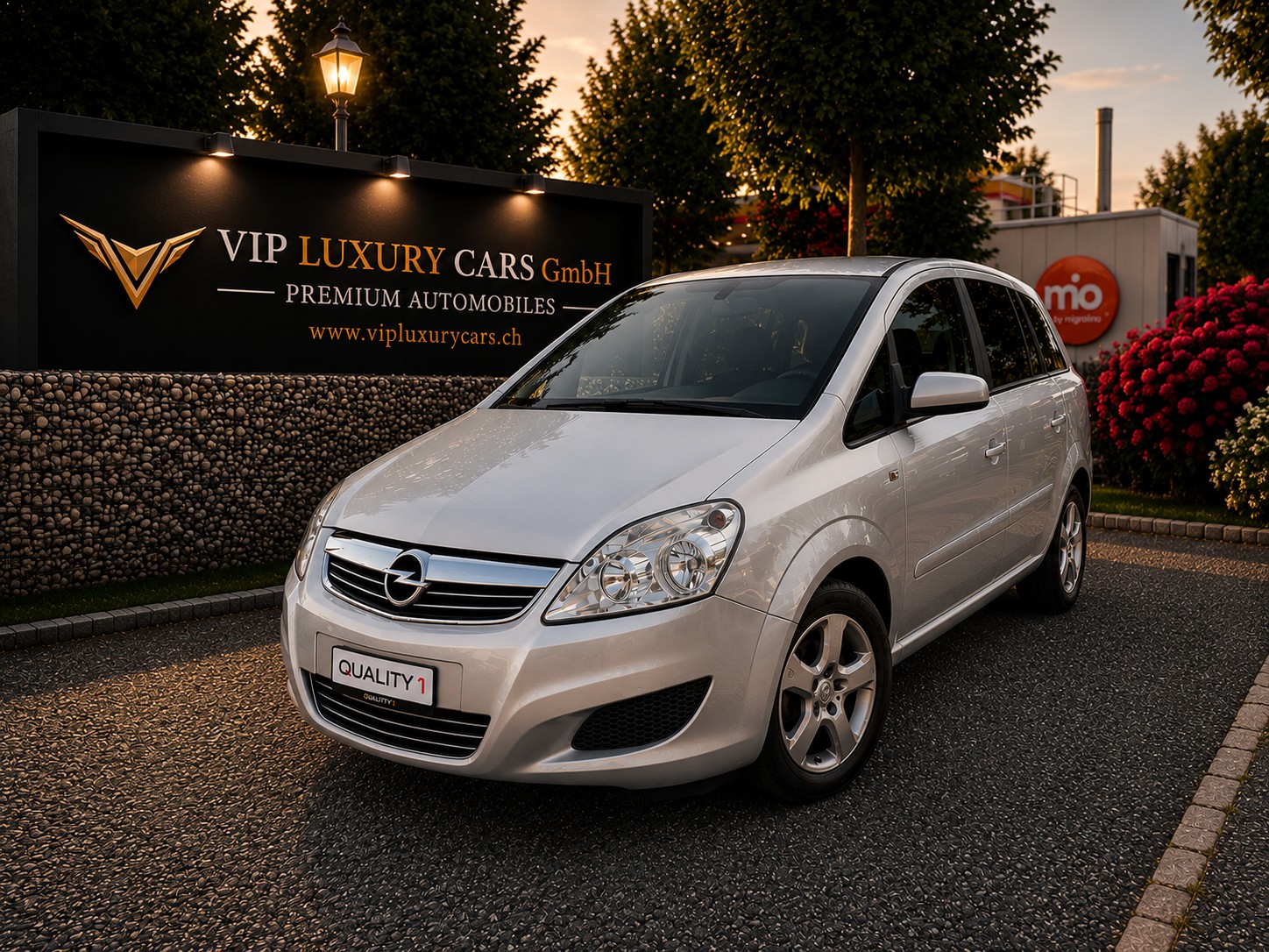 OPEL Zafira 2.2i 16V Sport Automatic
