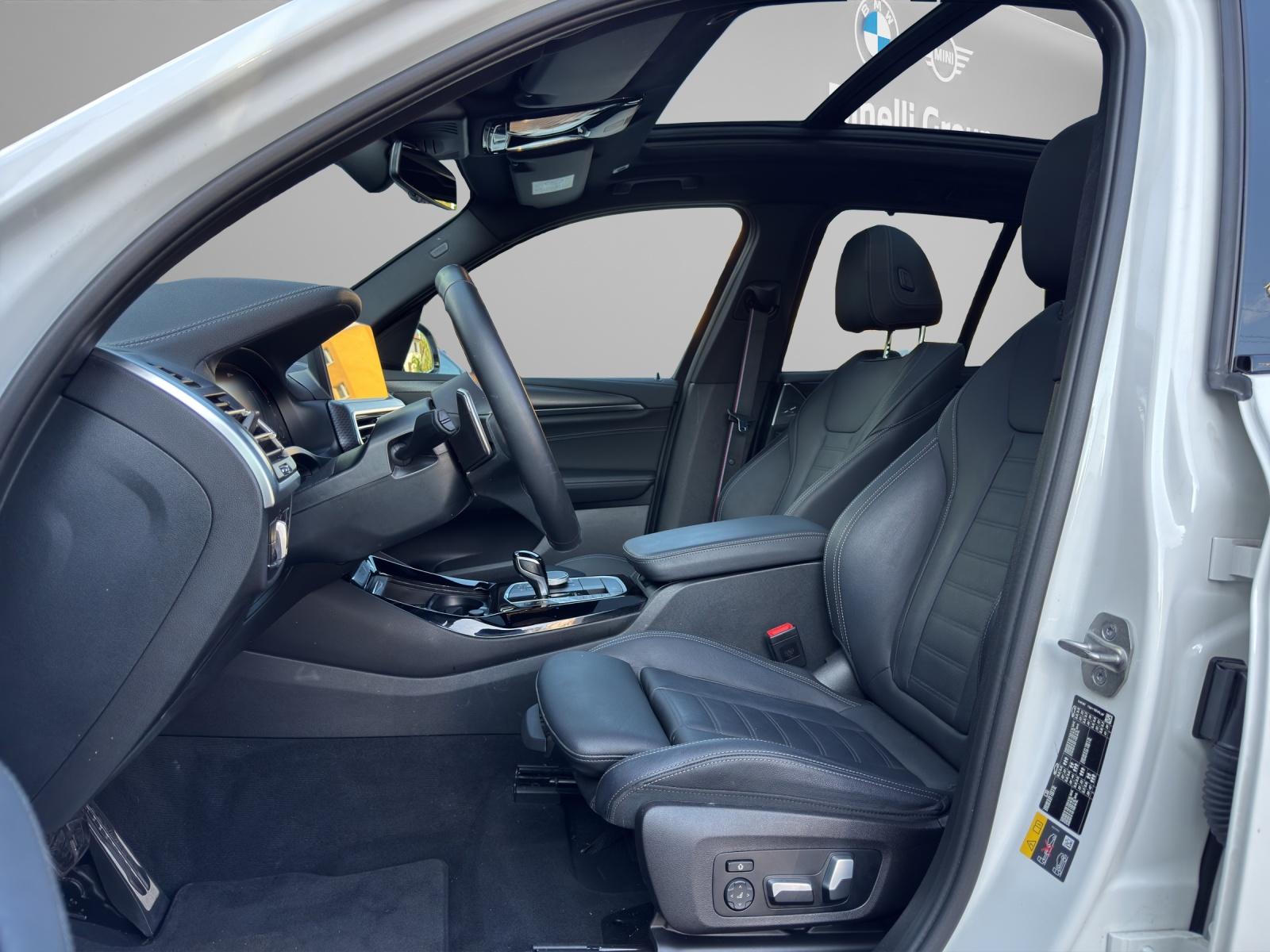 BMW X3 30e xDrive-image-10