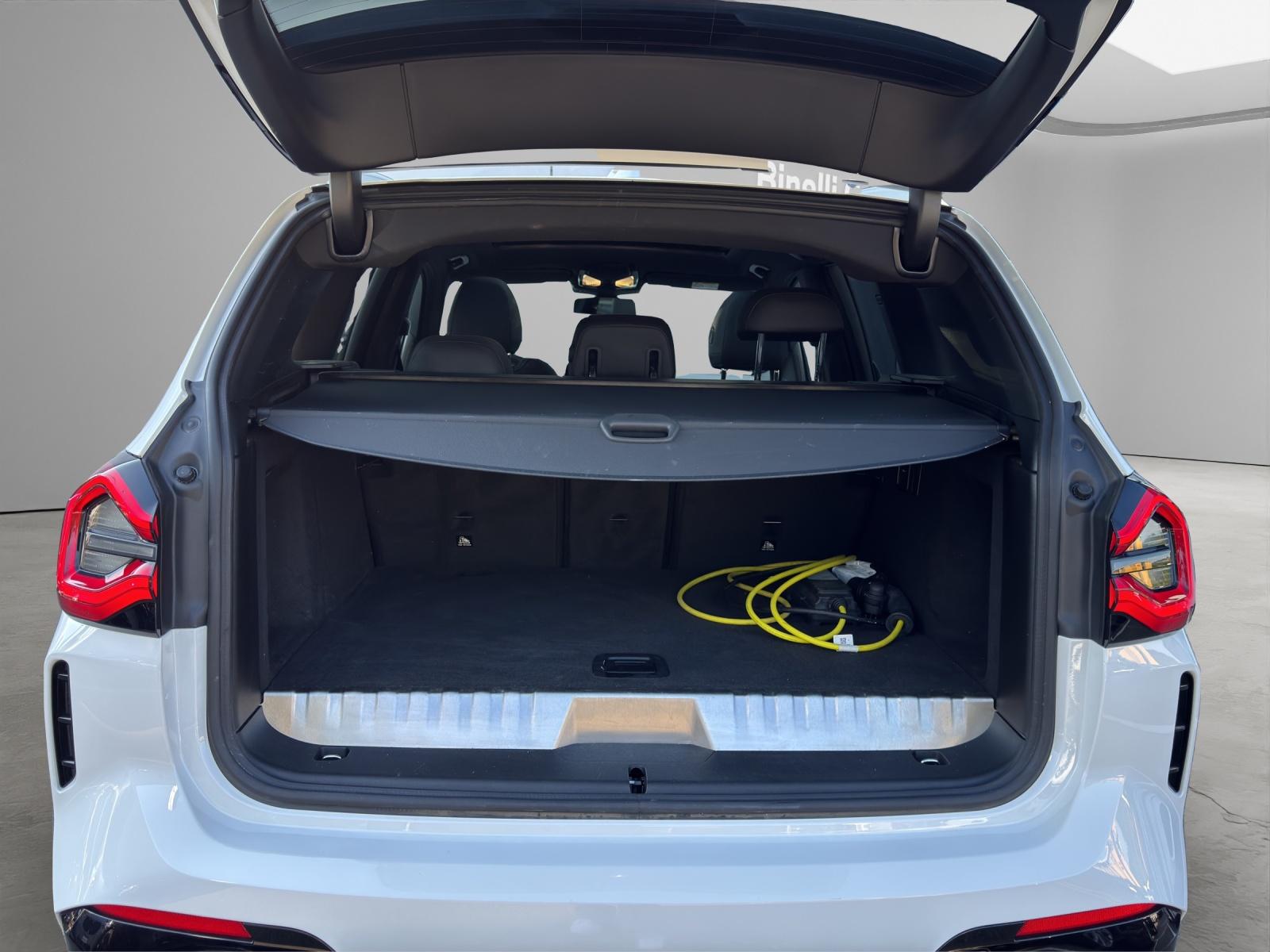 BMW X3 30e xDrive-image-9