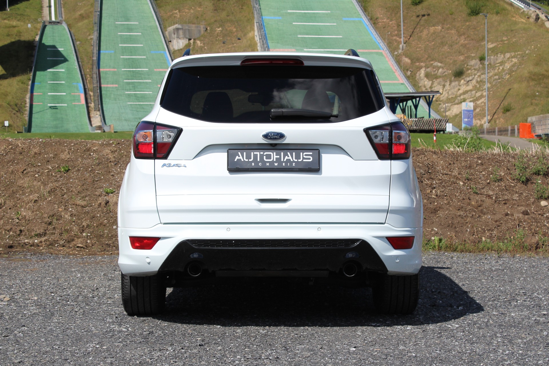FORD Kuga 2.0 TDCi ST-Line 4WD-image-5