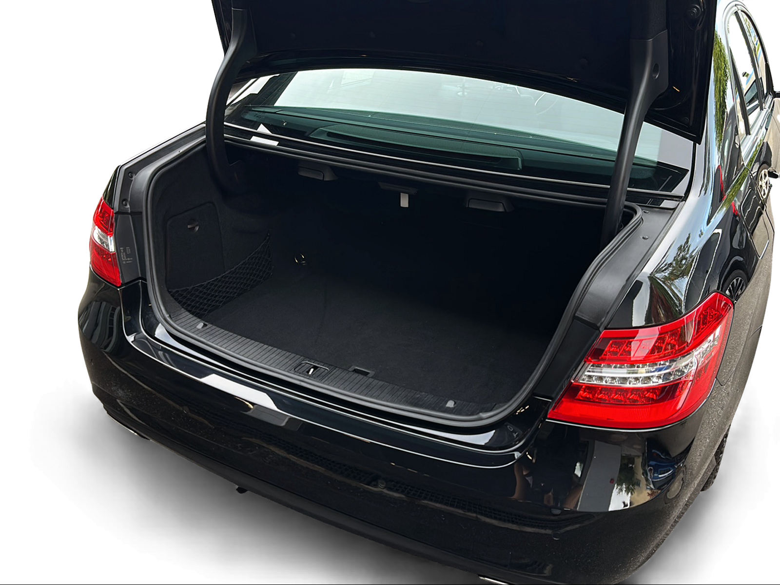 MERCEDES-BENZ E 500 CGI BlueEff. Avantgarde 4Matic 7G-Tronic-image-8