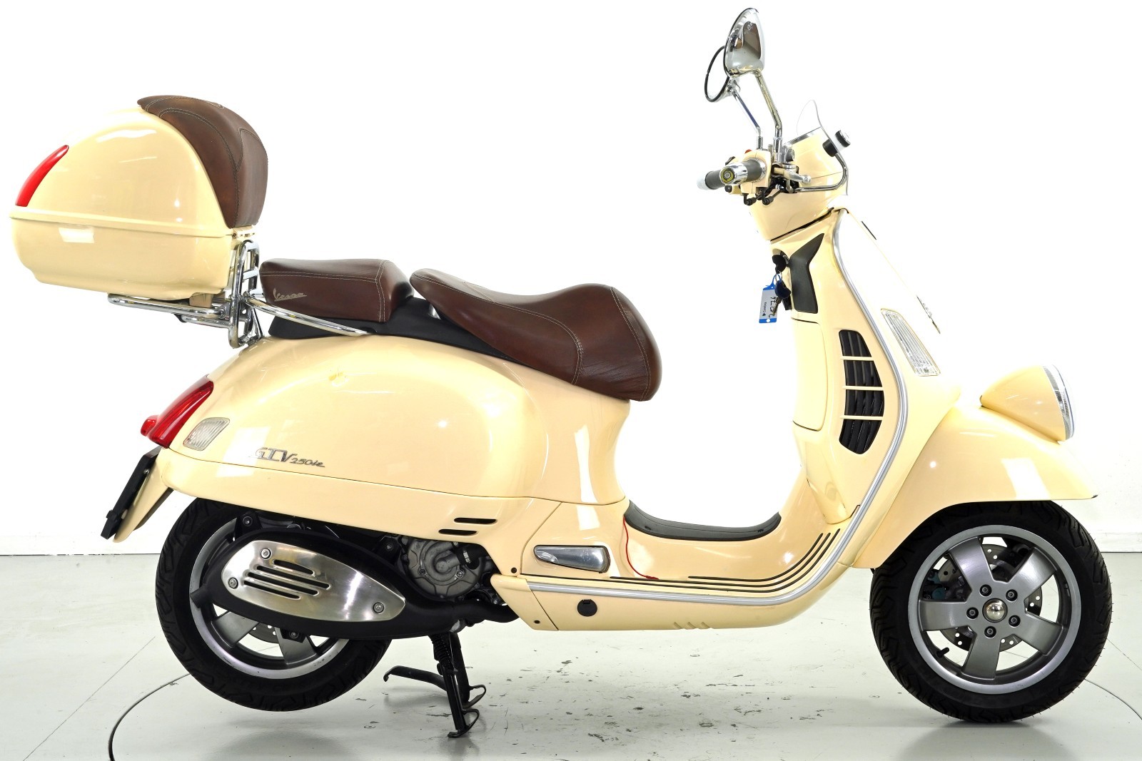 PIAGGIO Vespa GTV 250I.E-image-3