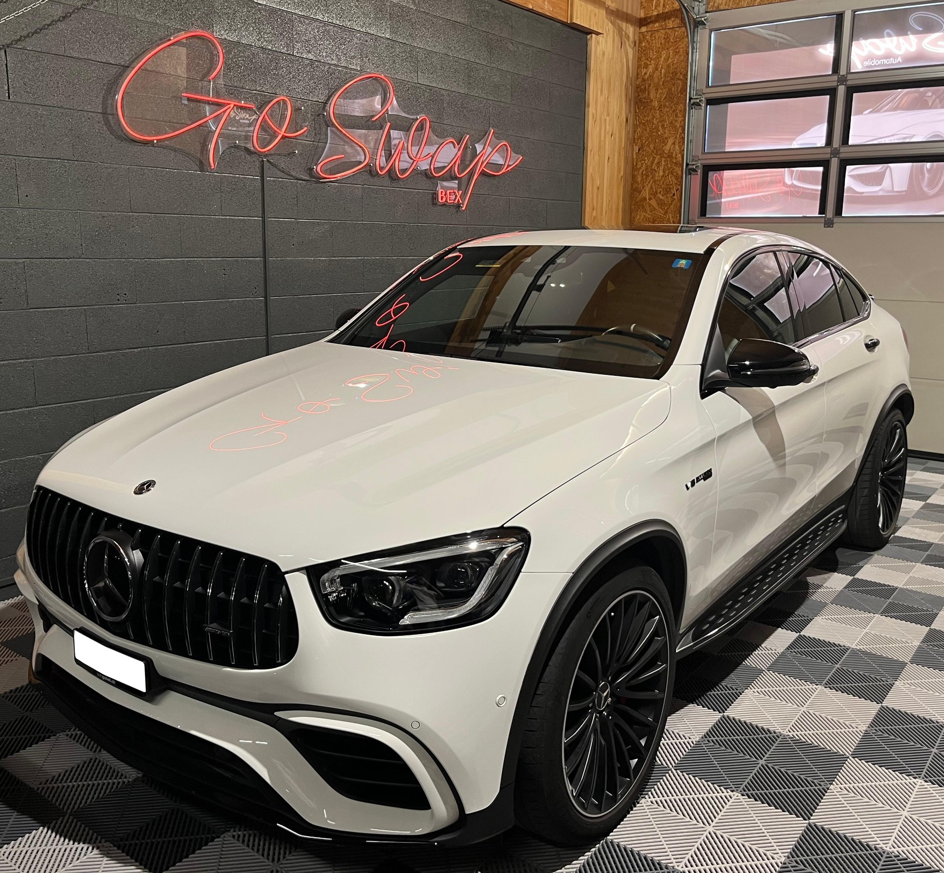 MERCEDES-BENZ GLC Coupé 63 S AMG 4Matic 9G-Tronic-image-4