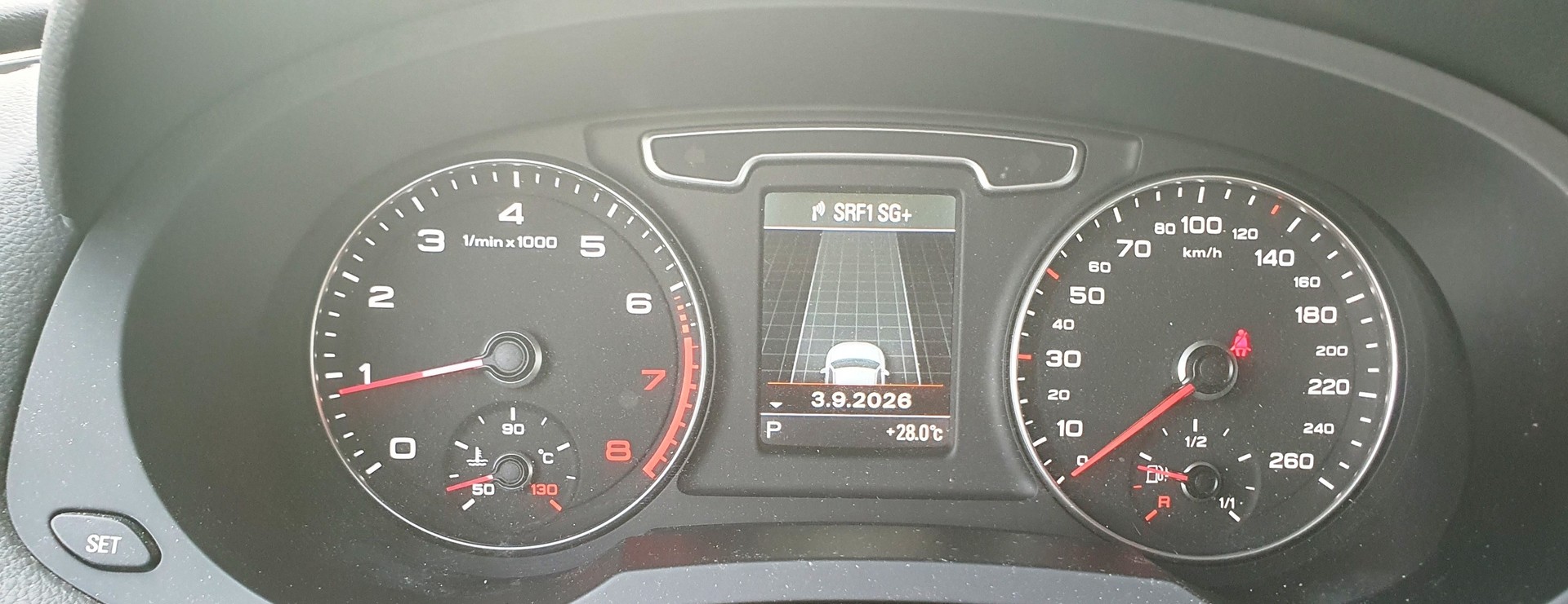 AUDI Q3 2.0 TFSI quattro S-tronic S-Line-image-17