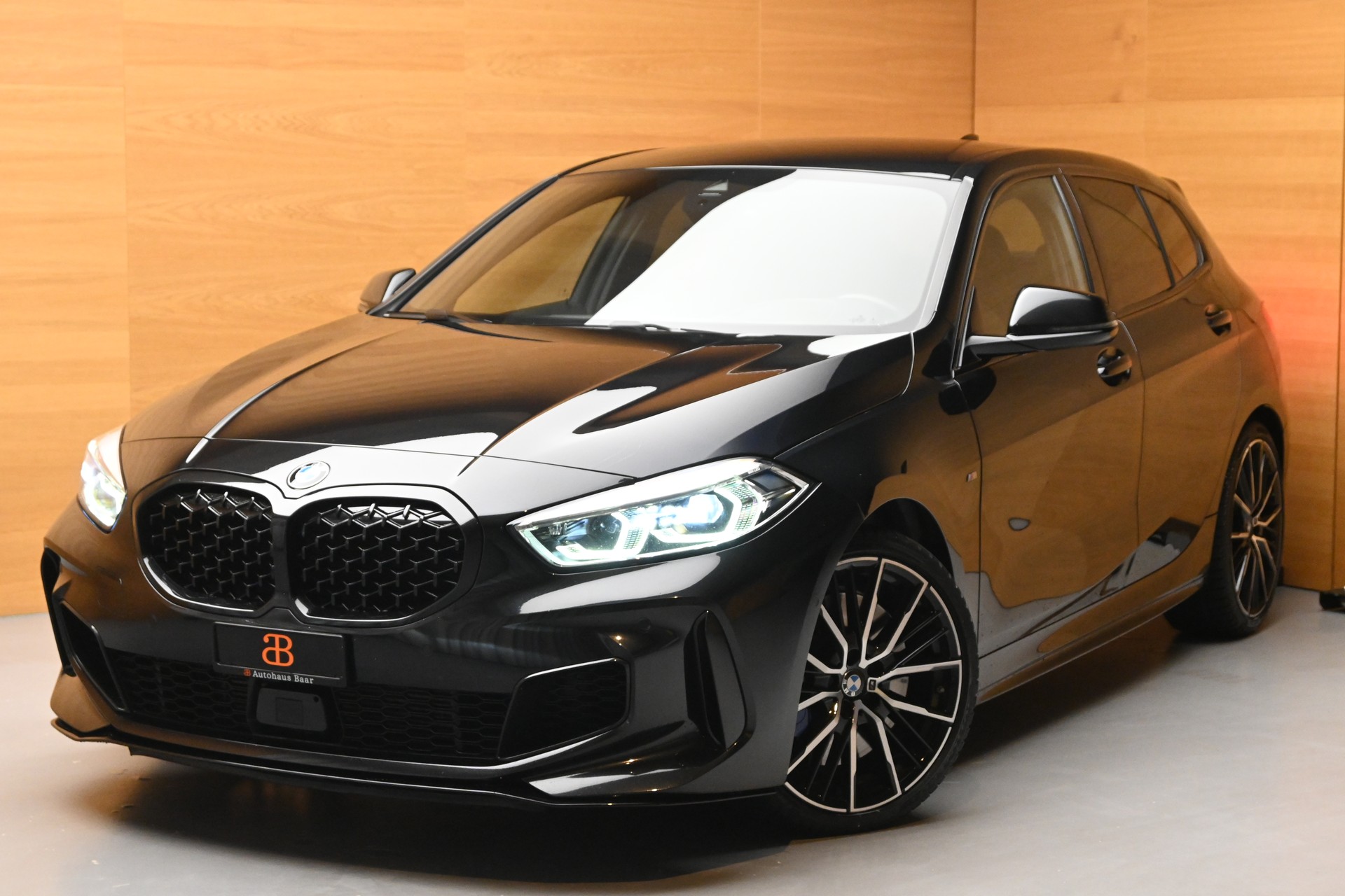 BMW M135i xDrive Steptronic