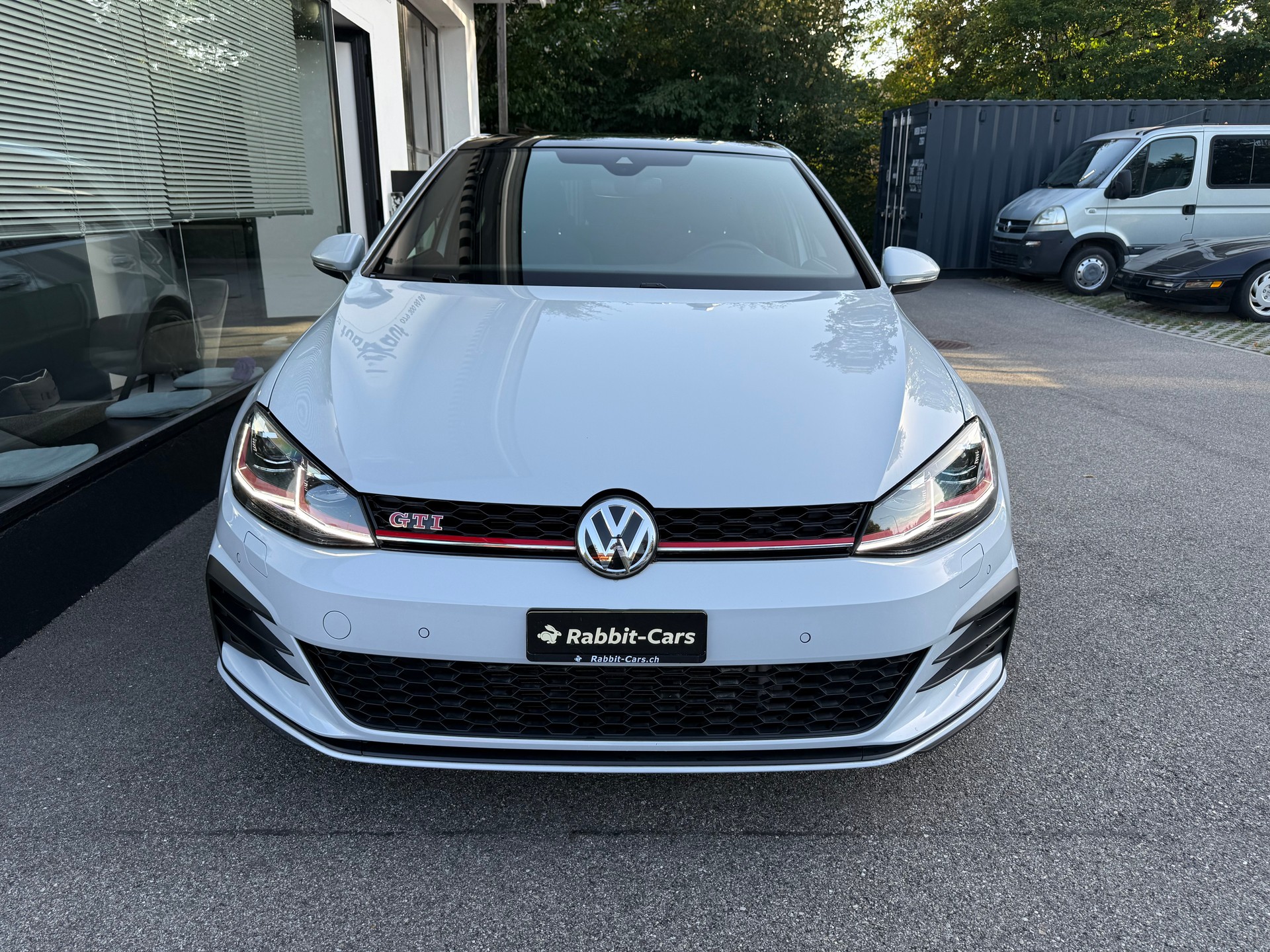VW Golf 2.0 TSI GTI Performance DSG-showroom-element-1