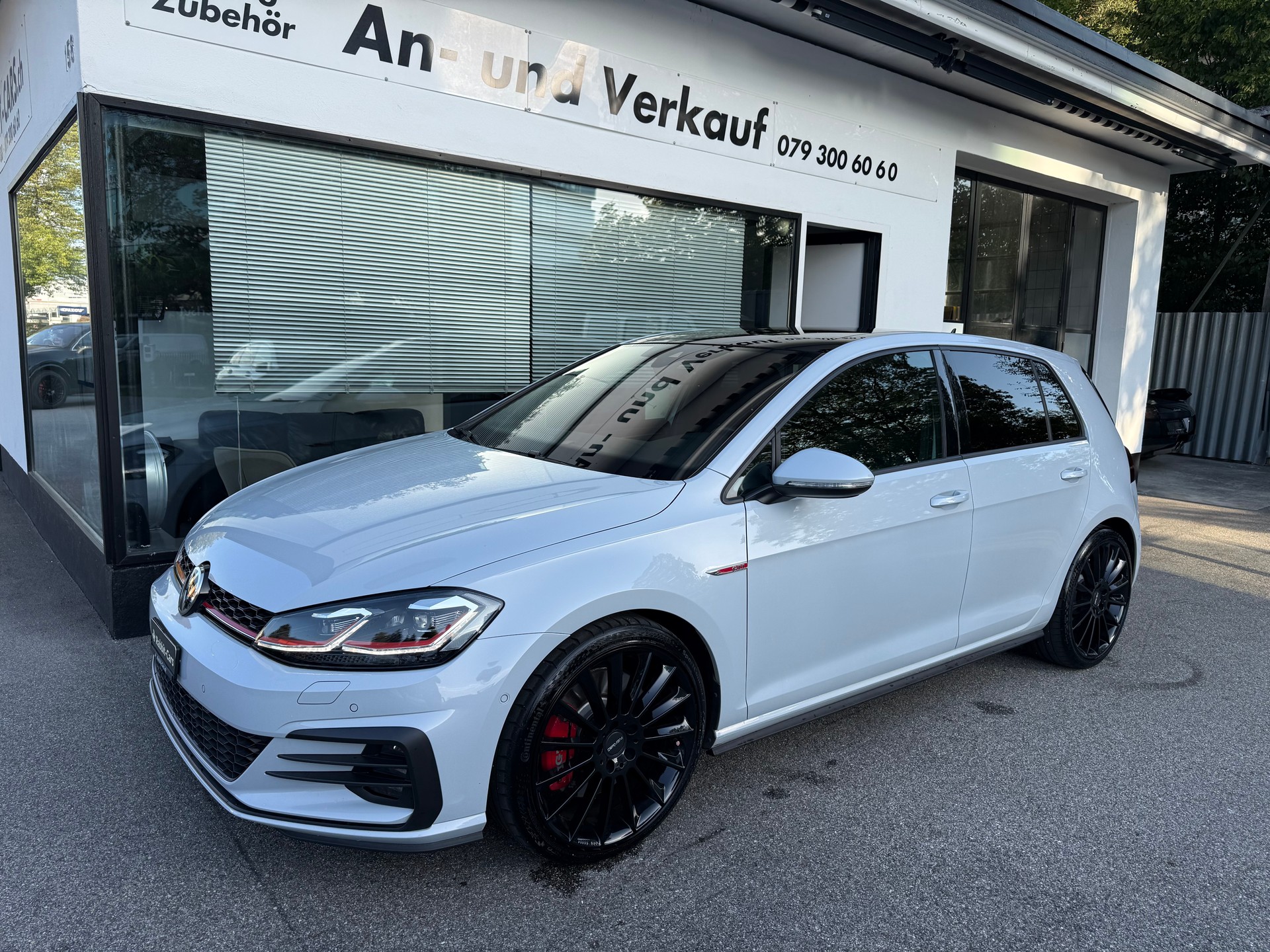 VW Golf 2.0 TSI GTI Performance DSG