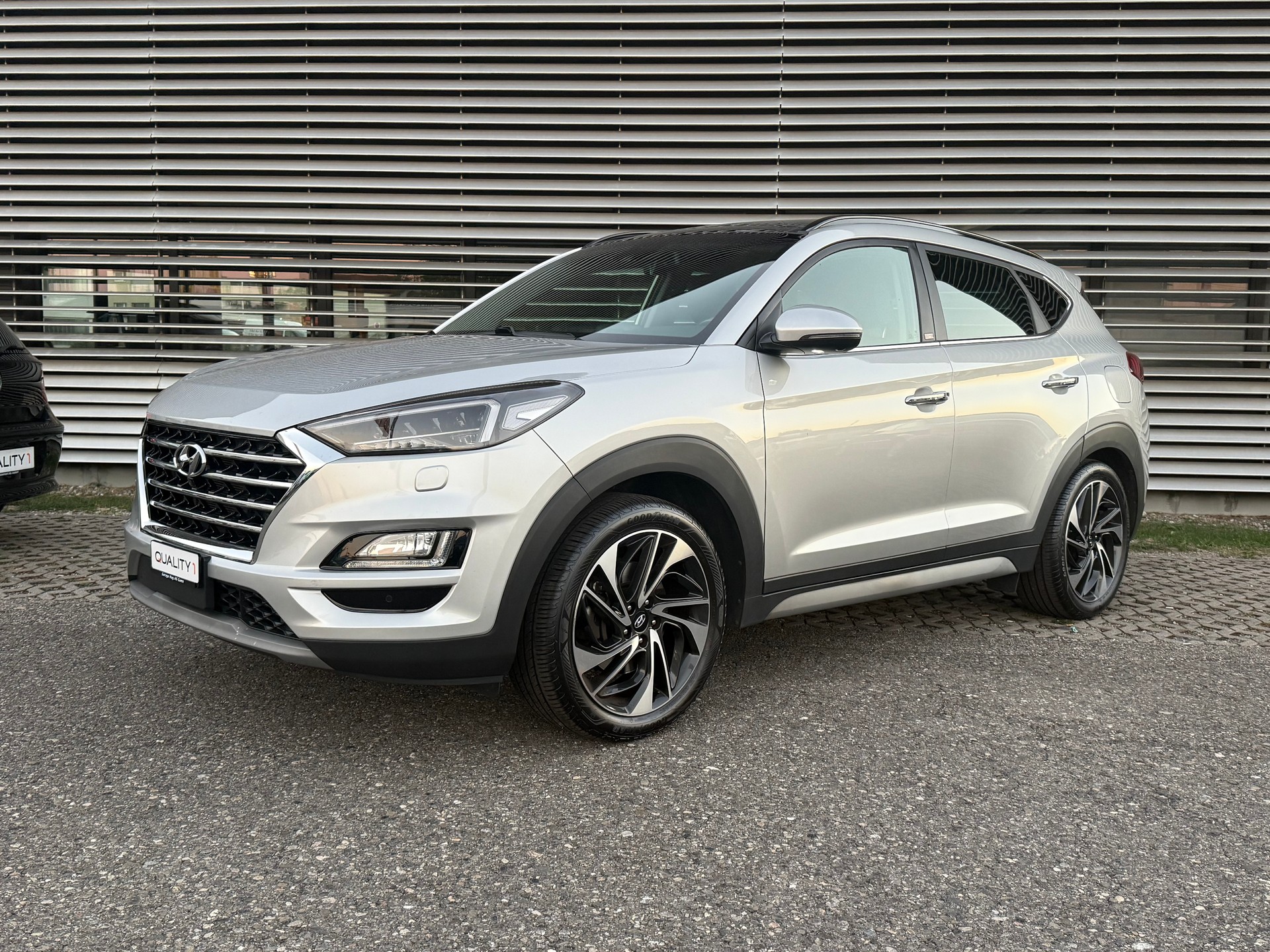 HYUNDAI Tucson 1.6 TGDI Amplia 4WD DCT-image-10
