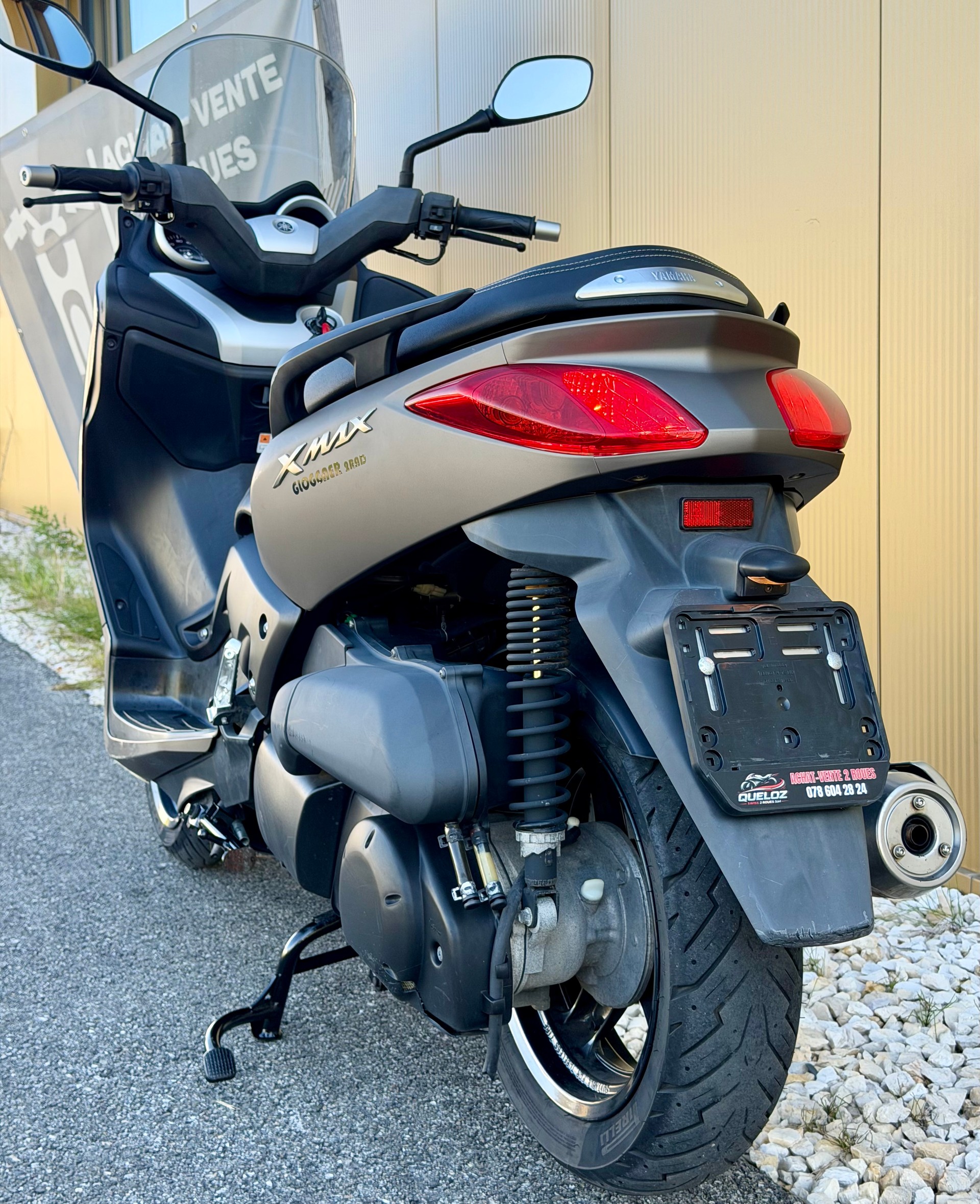 YAMAHA X-MaxYP 250 R-image-12