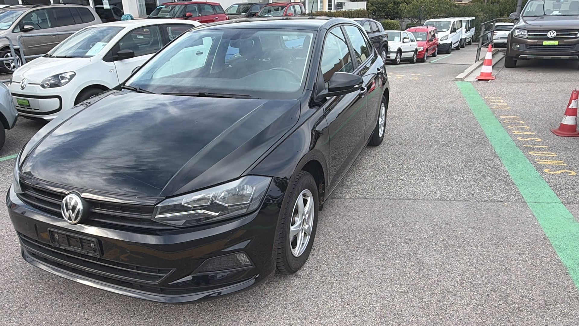VW Polo 1.0 BMT Trendline-image-4