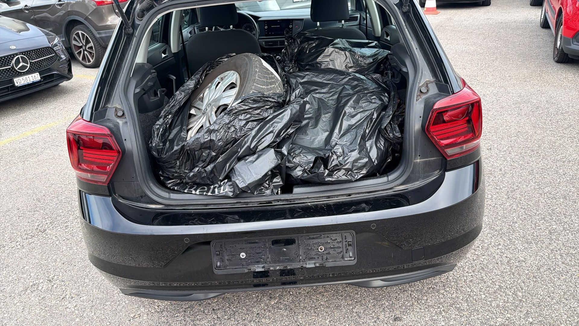 VW Polo 1.0 BMT Trendline-image-16