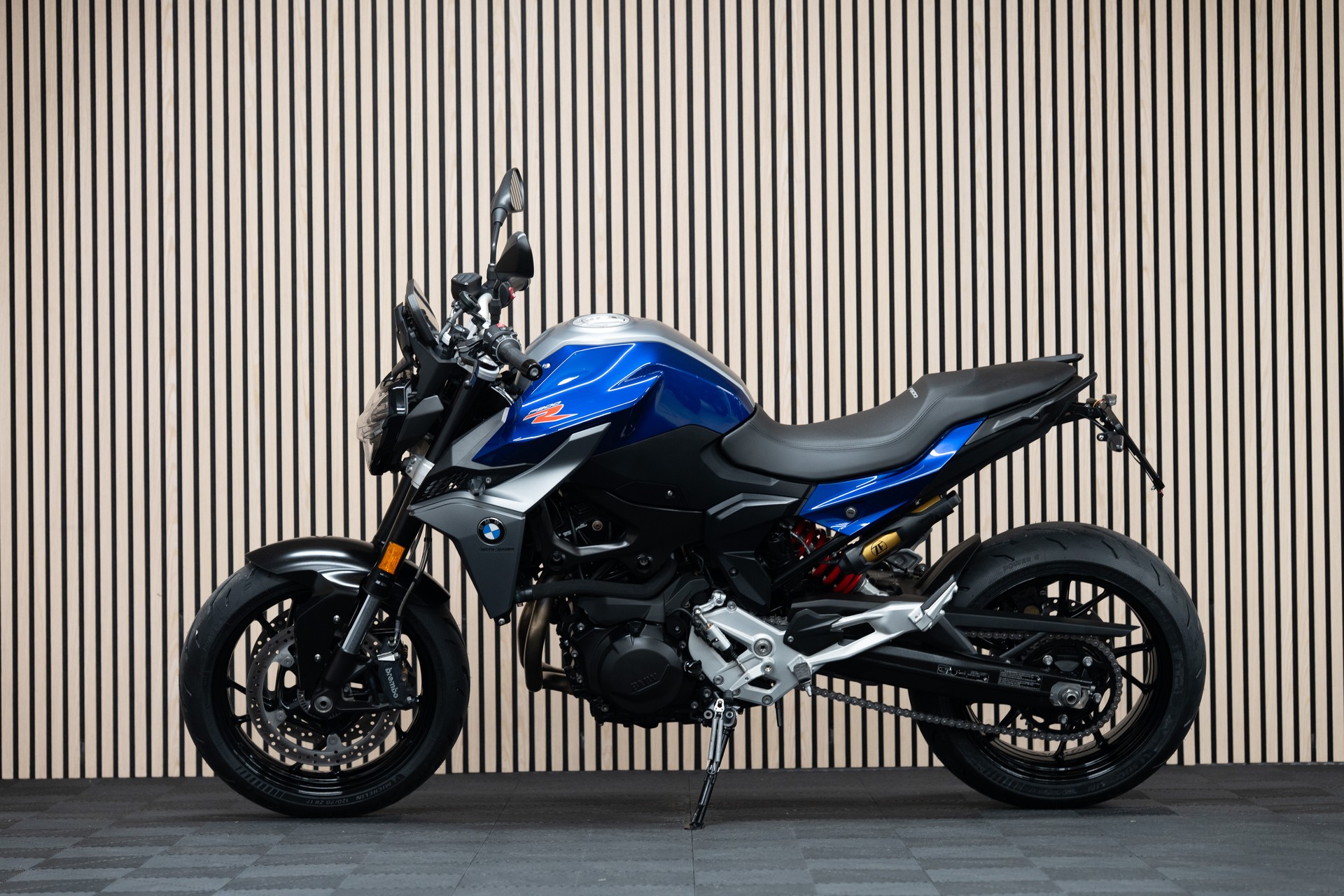 BMW F 900 R A2 mit Sportschalldämpfer-image-1