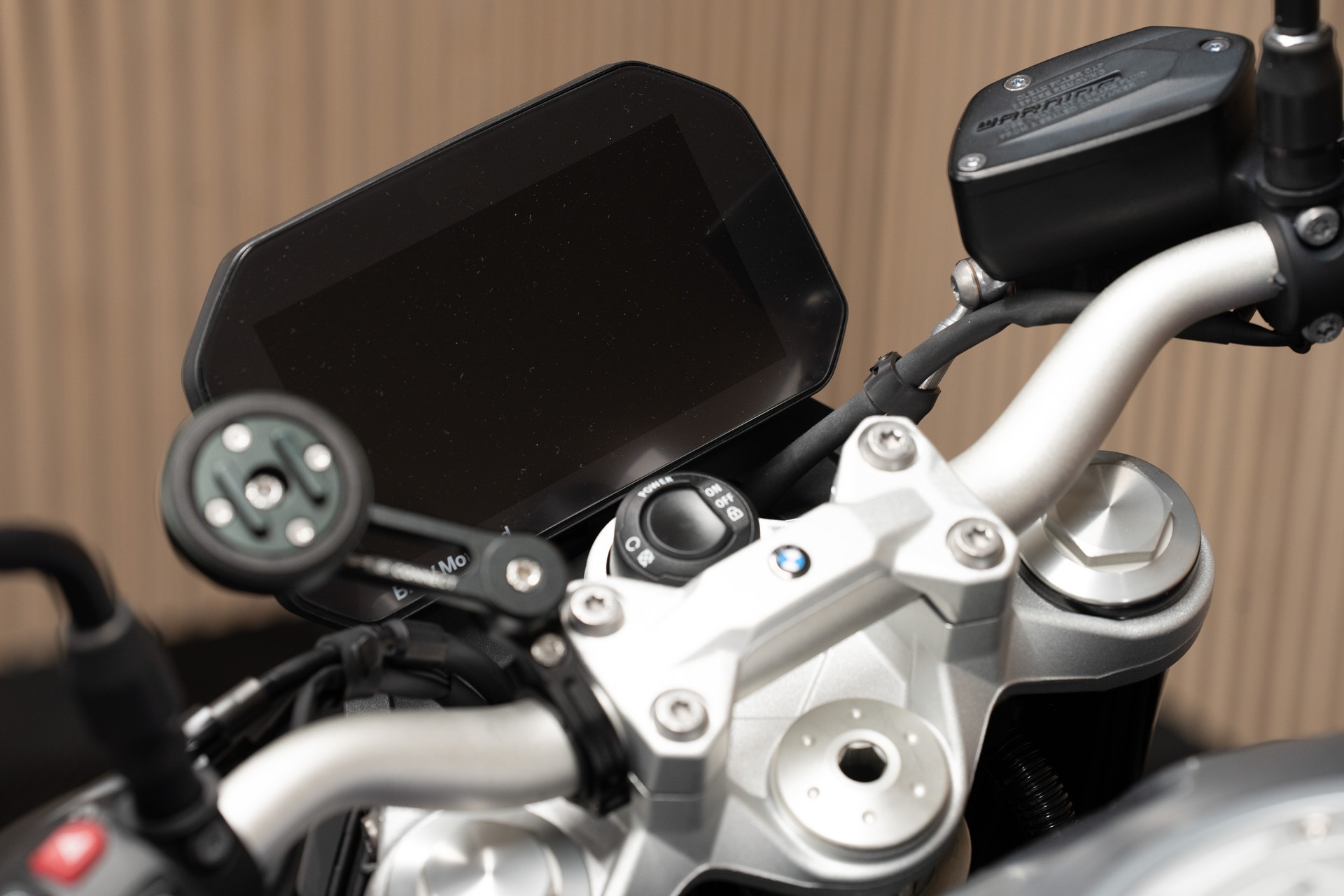 BMW F 900 R A2 mit Sportschalldämpfer-image-2