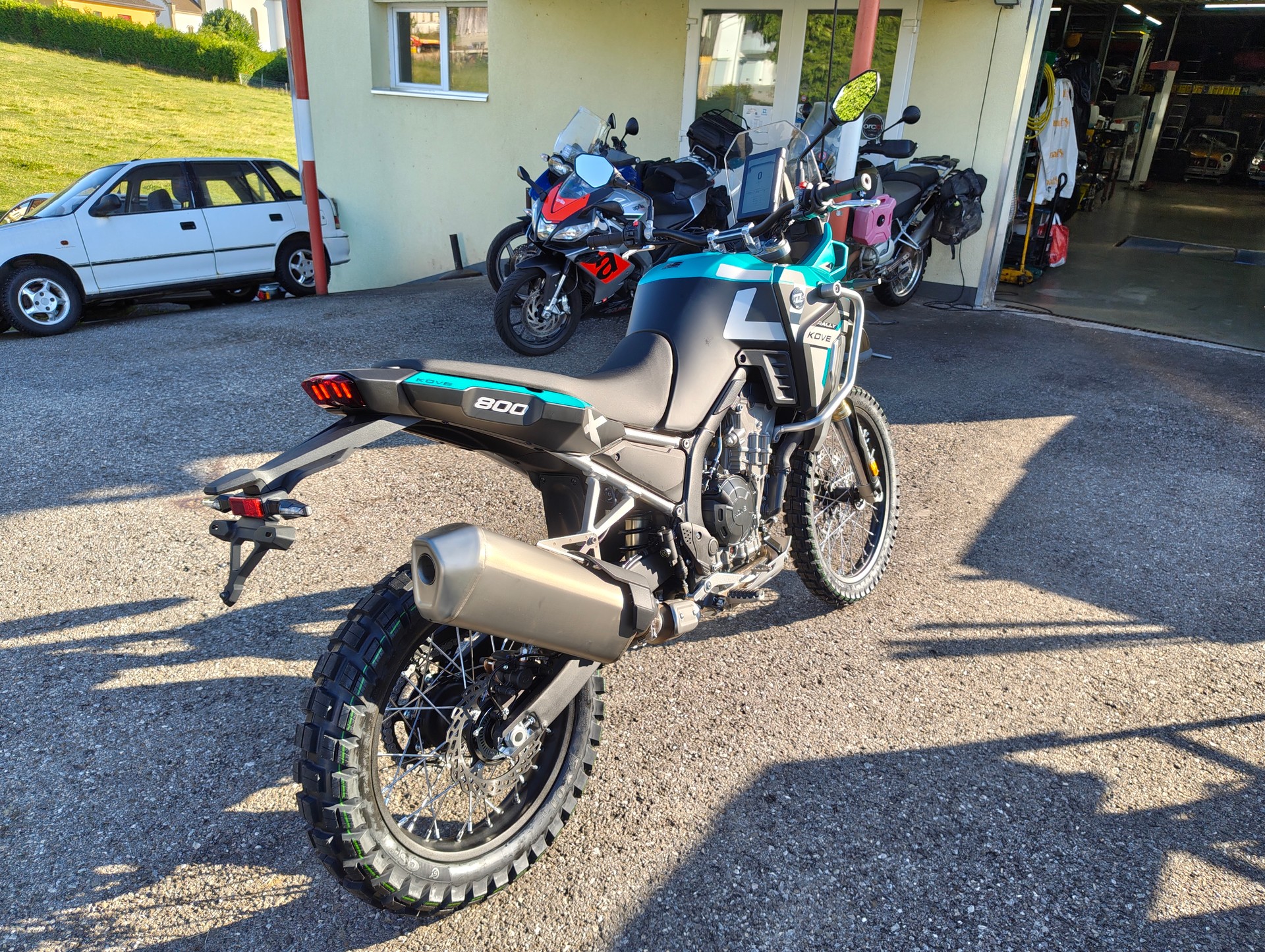 KOVE 800 Rally-image-2