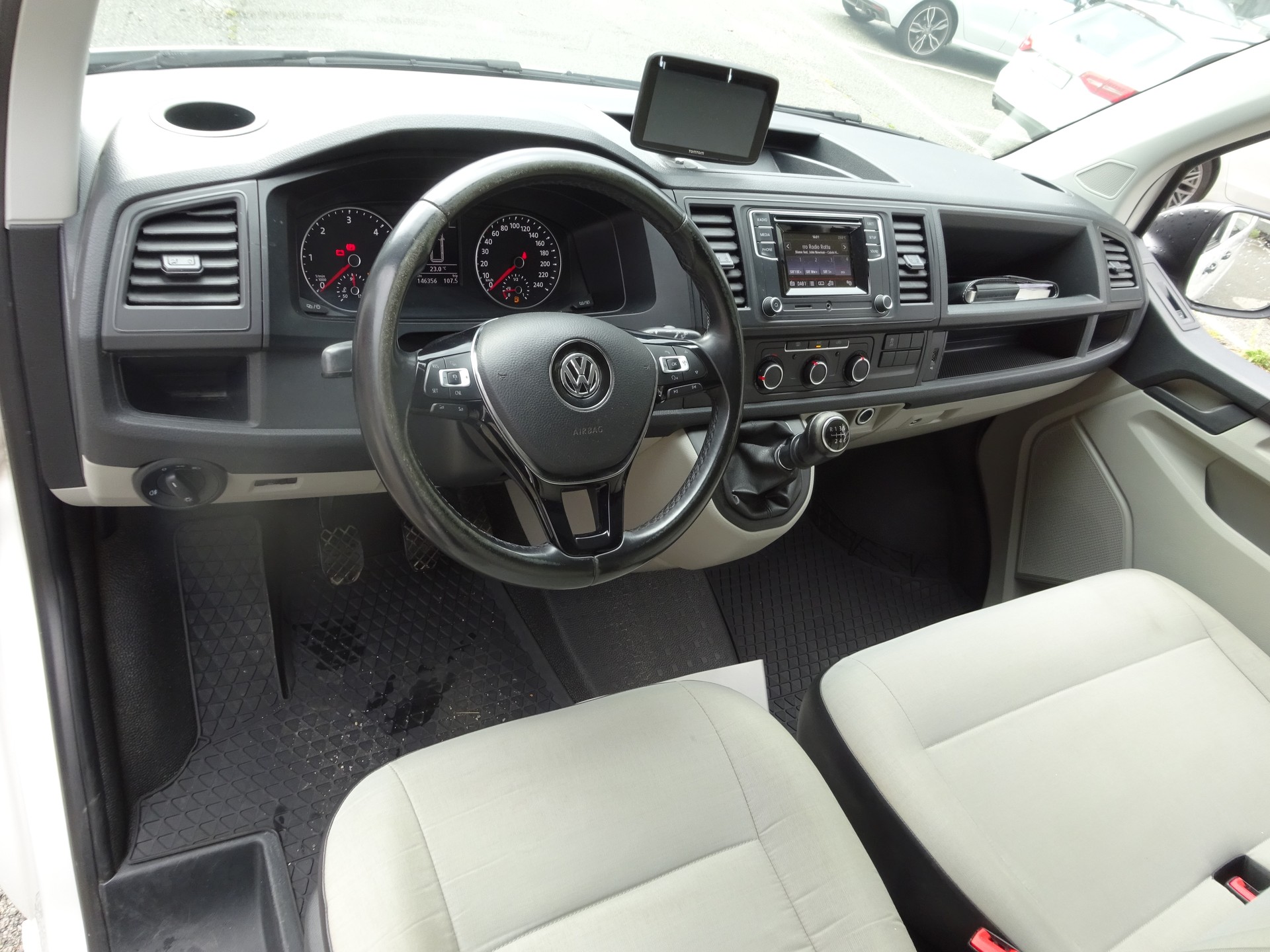 VW T6 2.0 TDI 4Motion-image-7