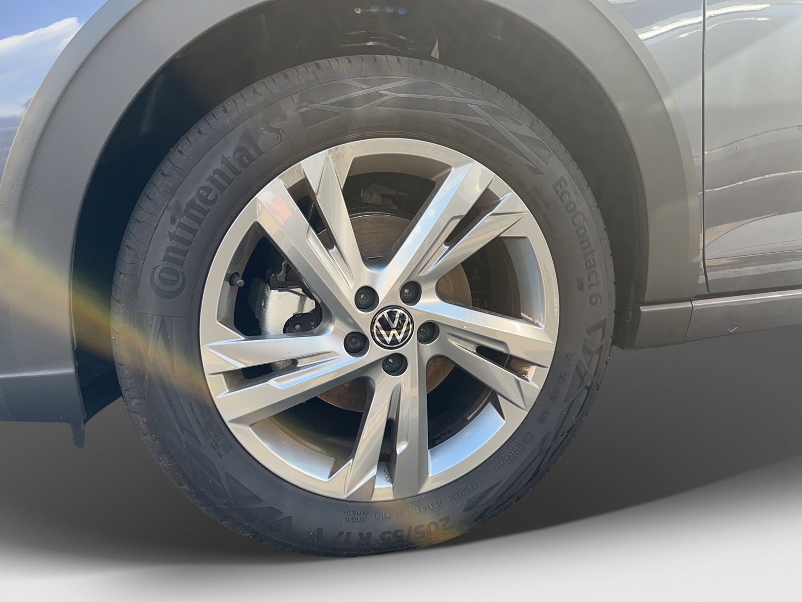VW Taigo 1.0 TSI R-Line DSG-image-11