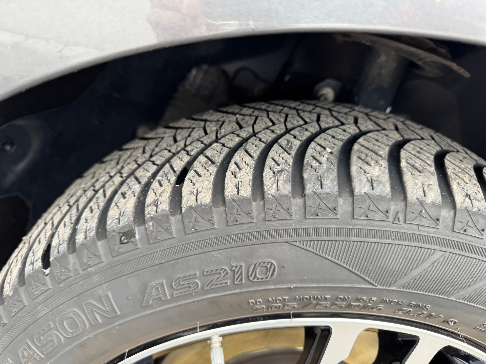 BMW 218d xDrive-image-3