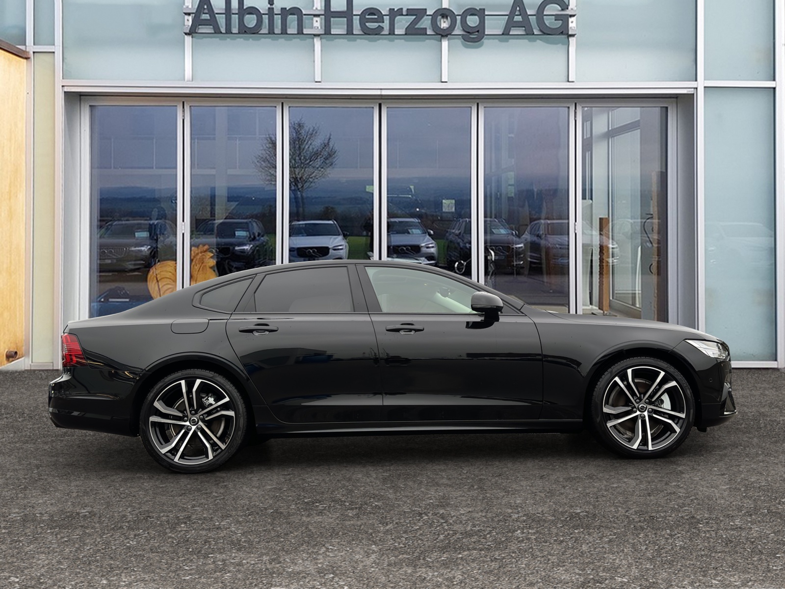 VOLVO S90 2.0 T8 TE Ultimate Dark eAWD-image-4