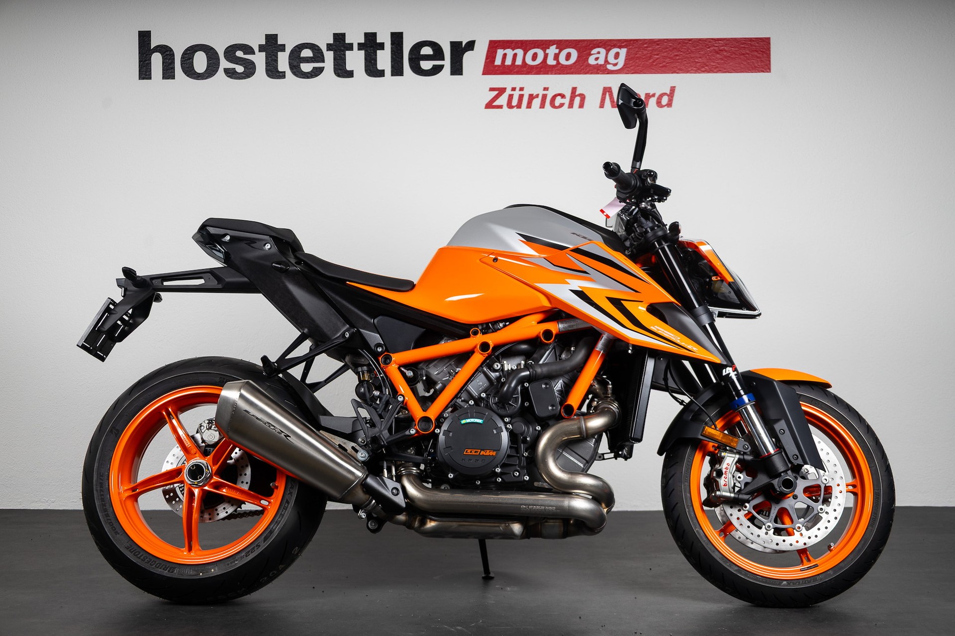 KTM 1290 Super Duke R EVO Inkl. Akrapovic Slip on-image-1