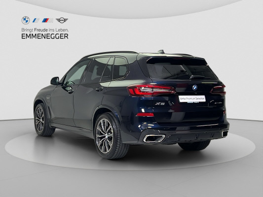 BMW X5 xDrive45e M Sport-showroom-element-2