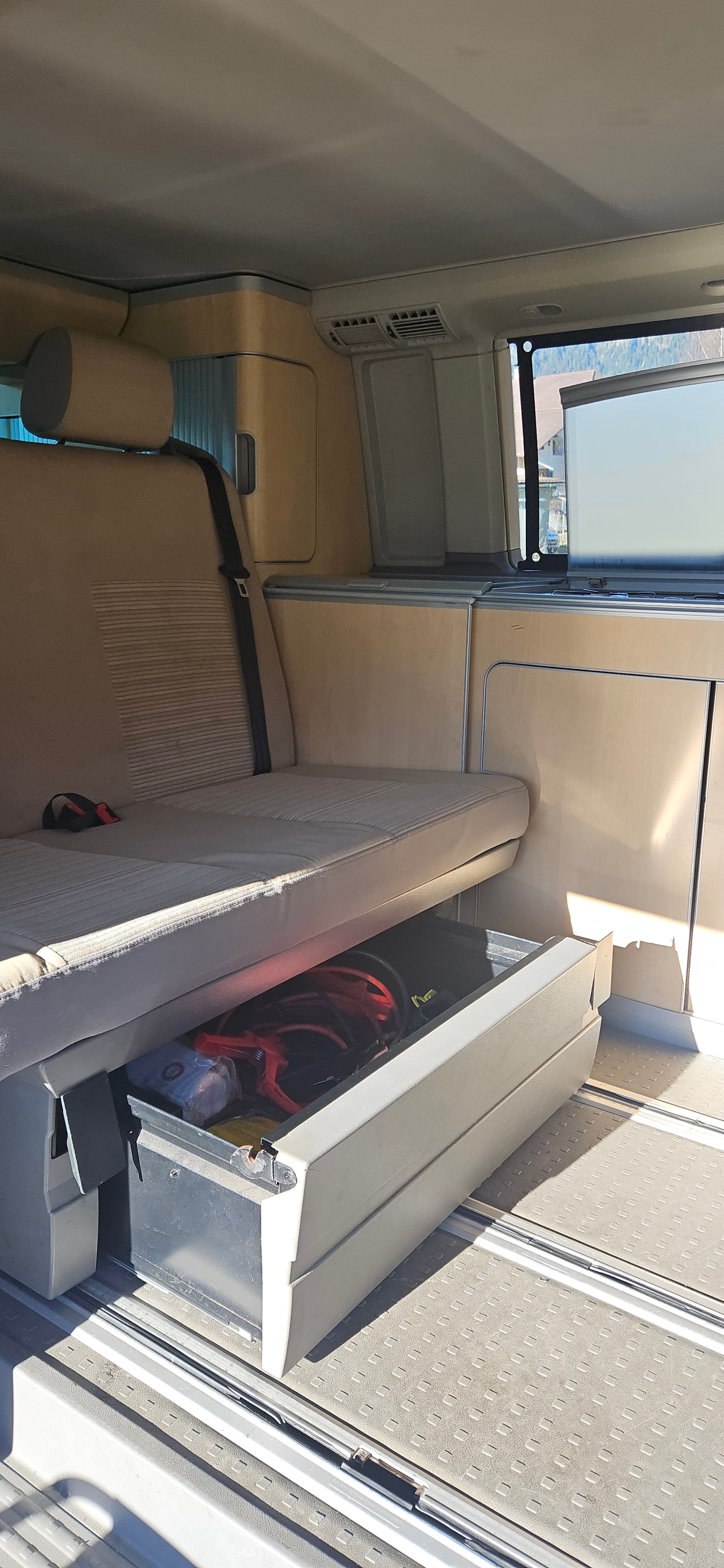 VW California 2.5 TDI 4Motion Comfortline-image-4