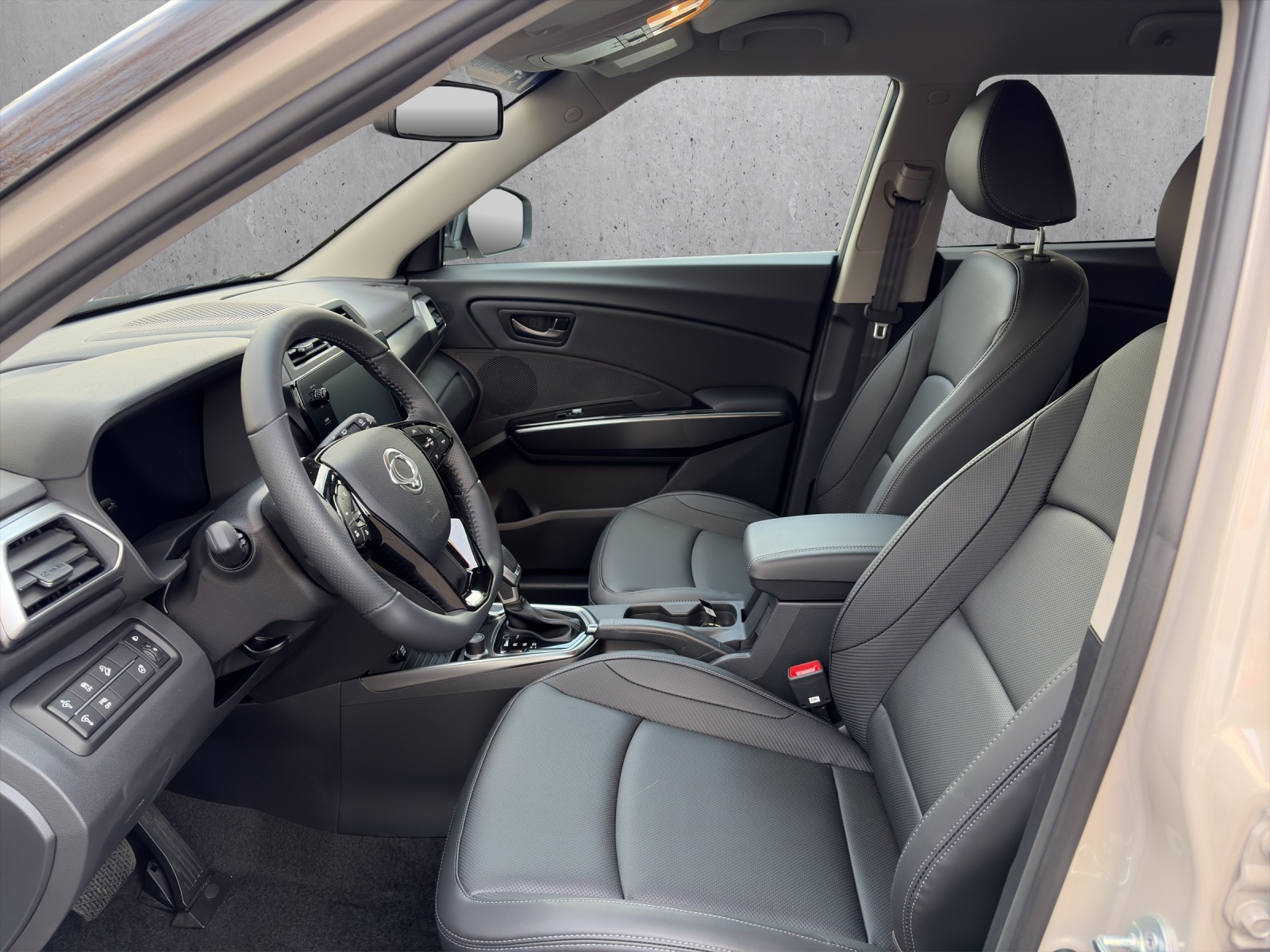 KGM-SsangYong Tivoli 1.5 T-Gdi Platinum 4WD-image-8
